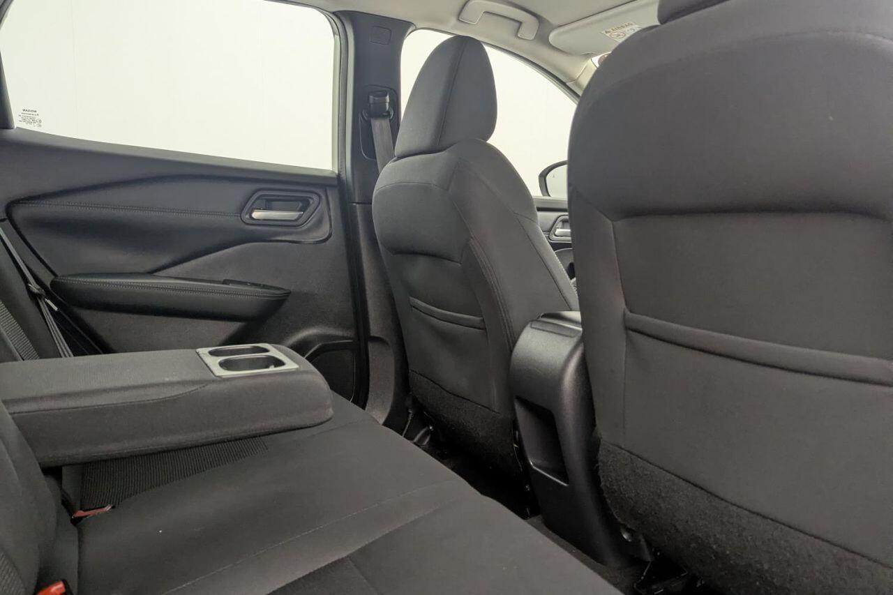 Nissan Qashqai view 18