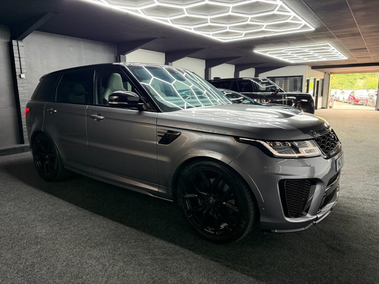Land Rover Range Rover Sport view 17