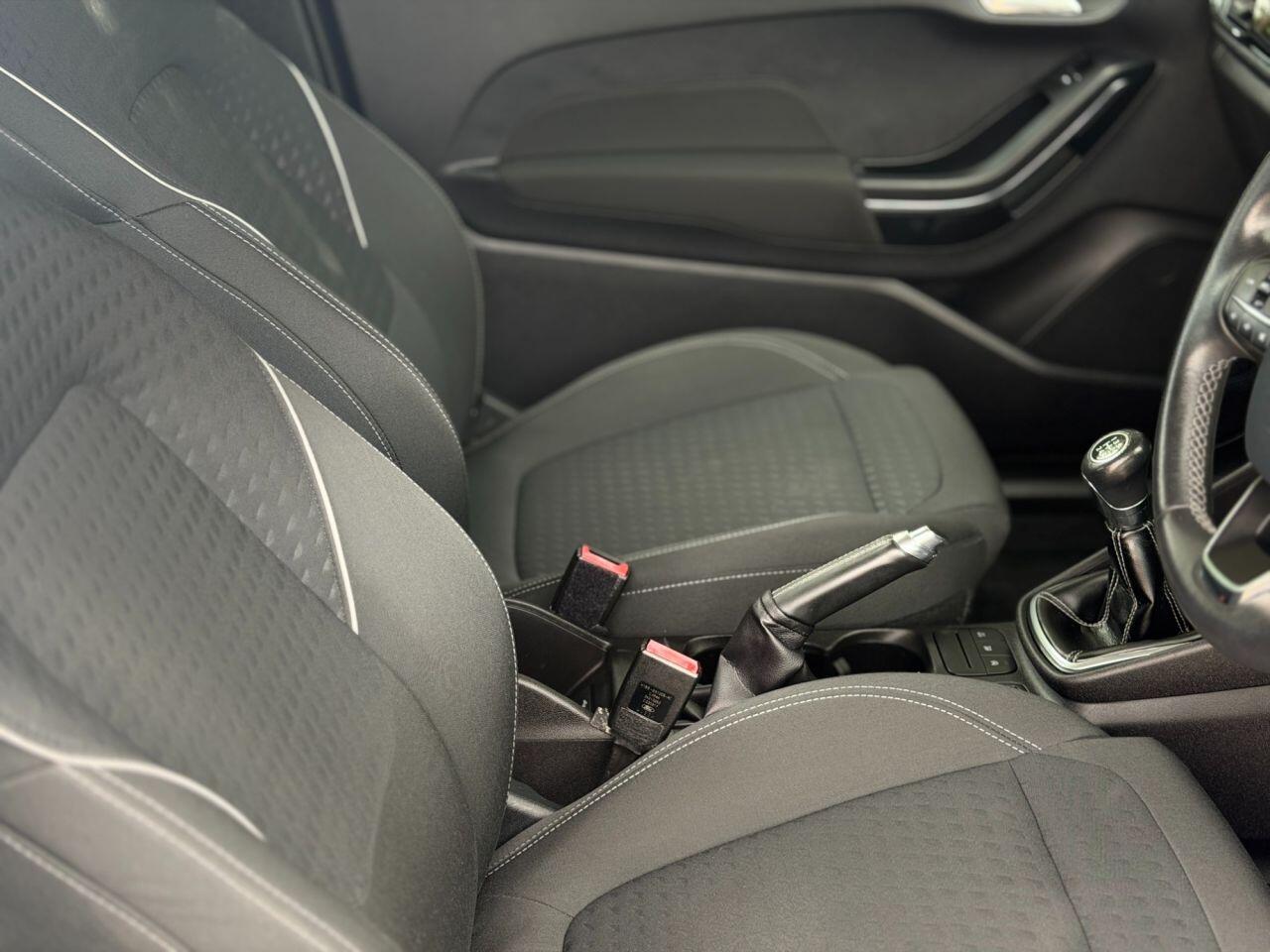 Ford Fiesta view 102