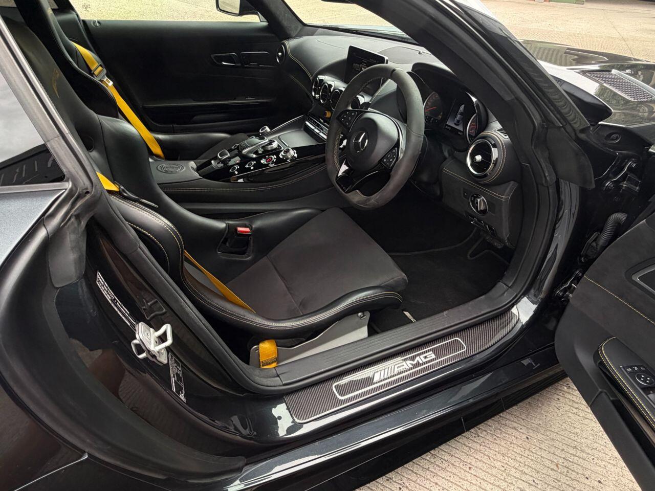 Mercedes-Benz Amg GT view 39