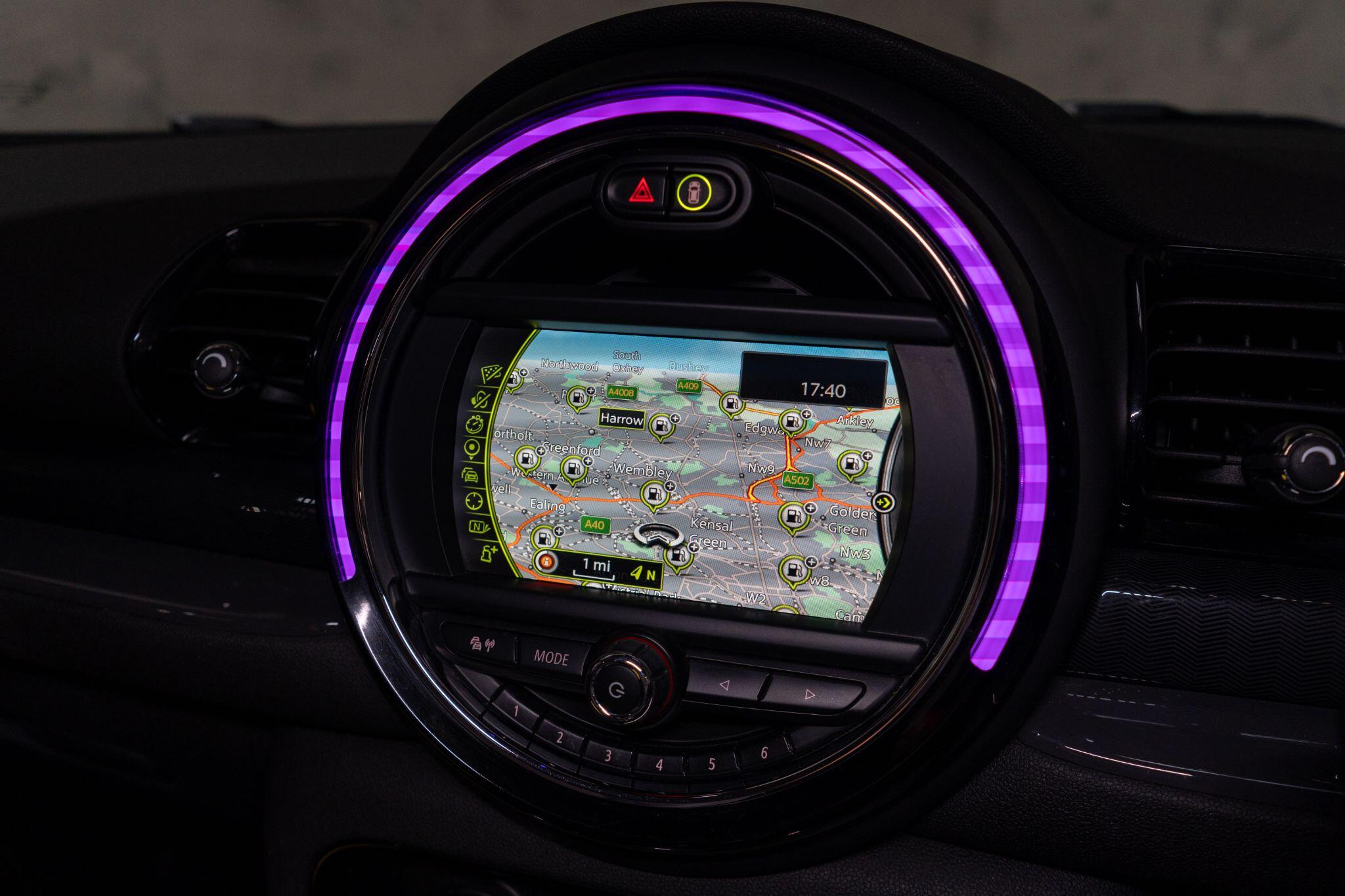 Mini Clubman view 22