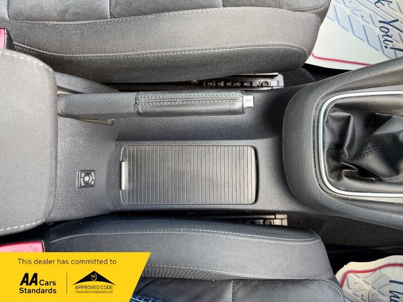 2009 Volkswagen Golf image 46