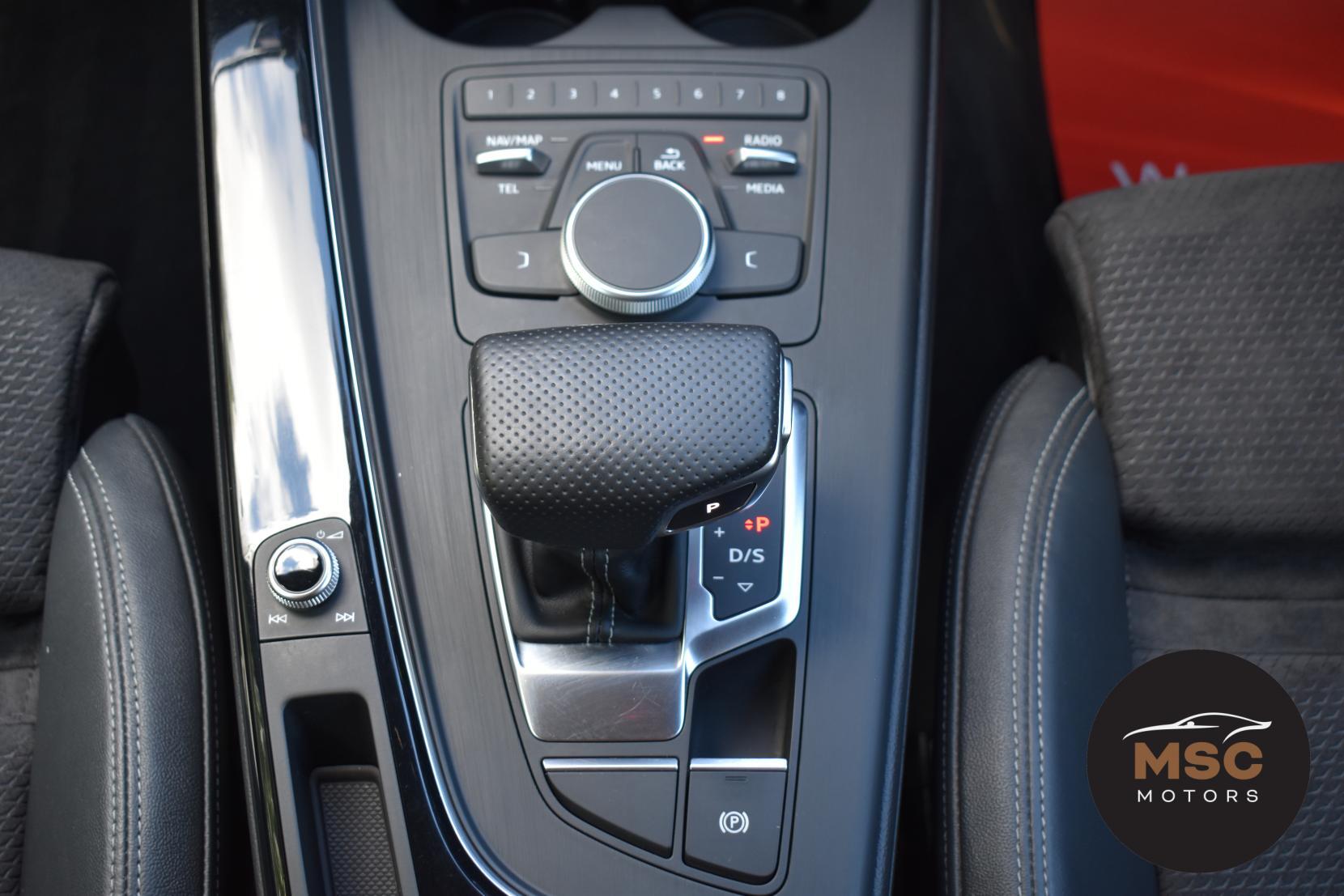 Audi A4 Avant view 43