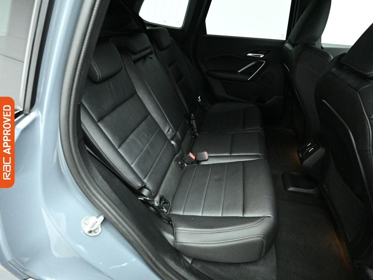 BMW X1 view 13