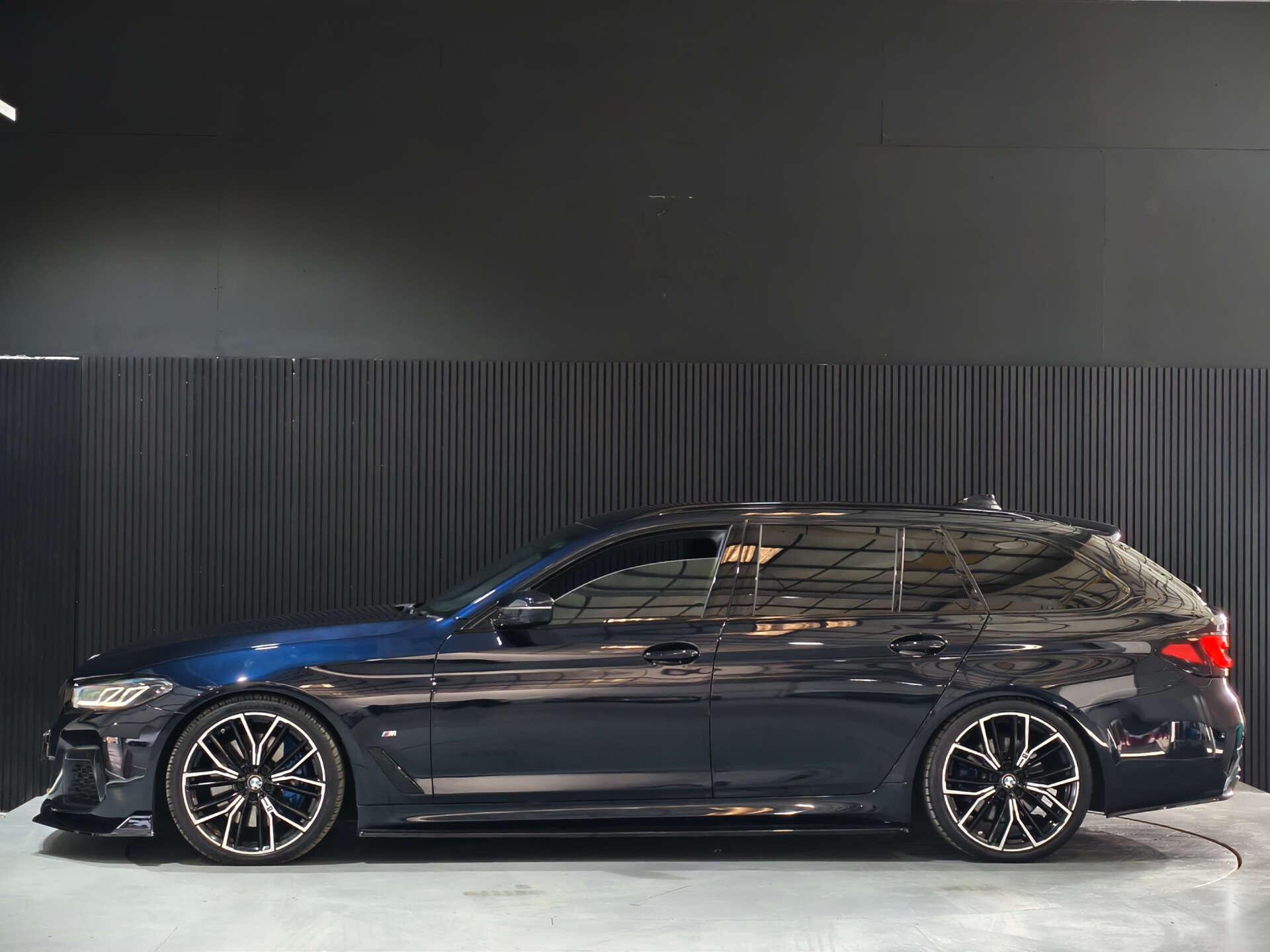 BMW 5 Series view 12