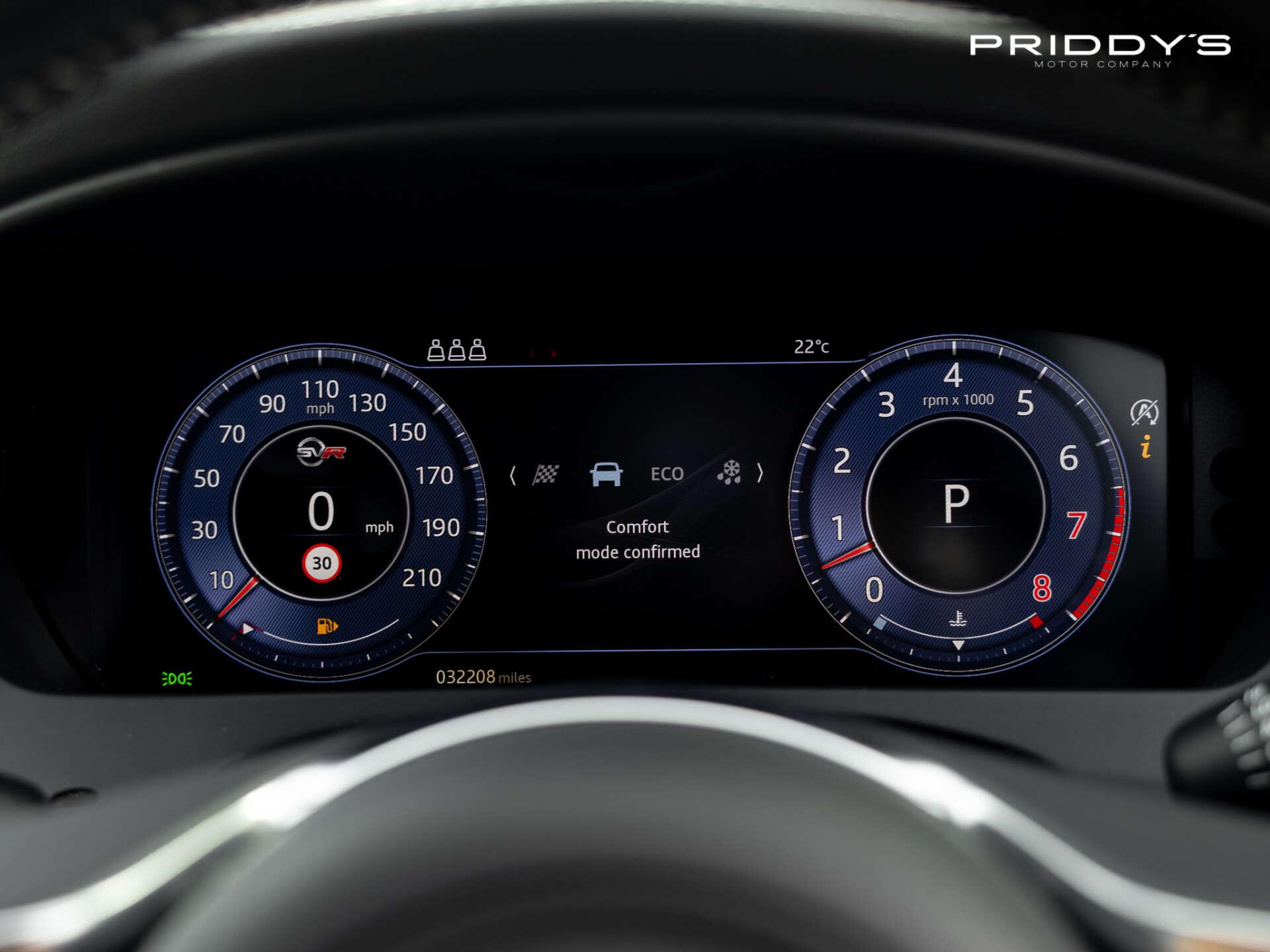 Jaguar F-Pace view 38