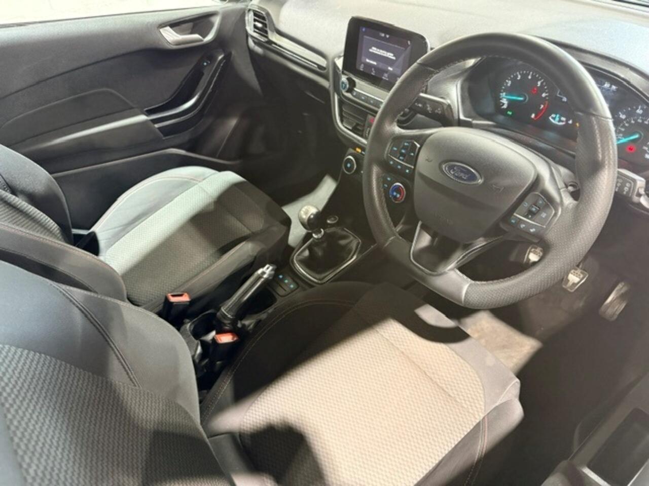 Ford Fiesta view 15