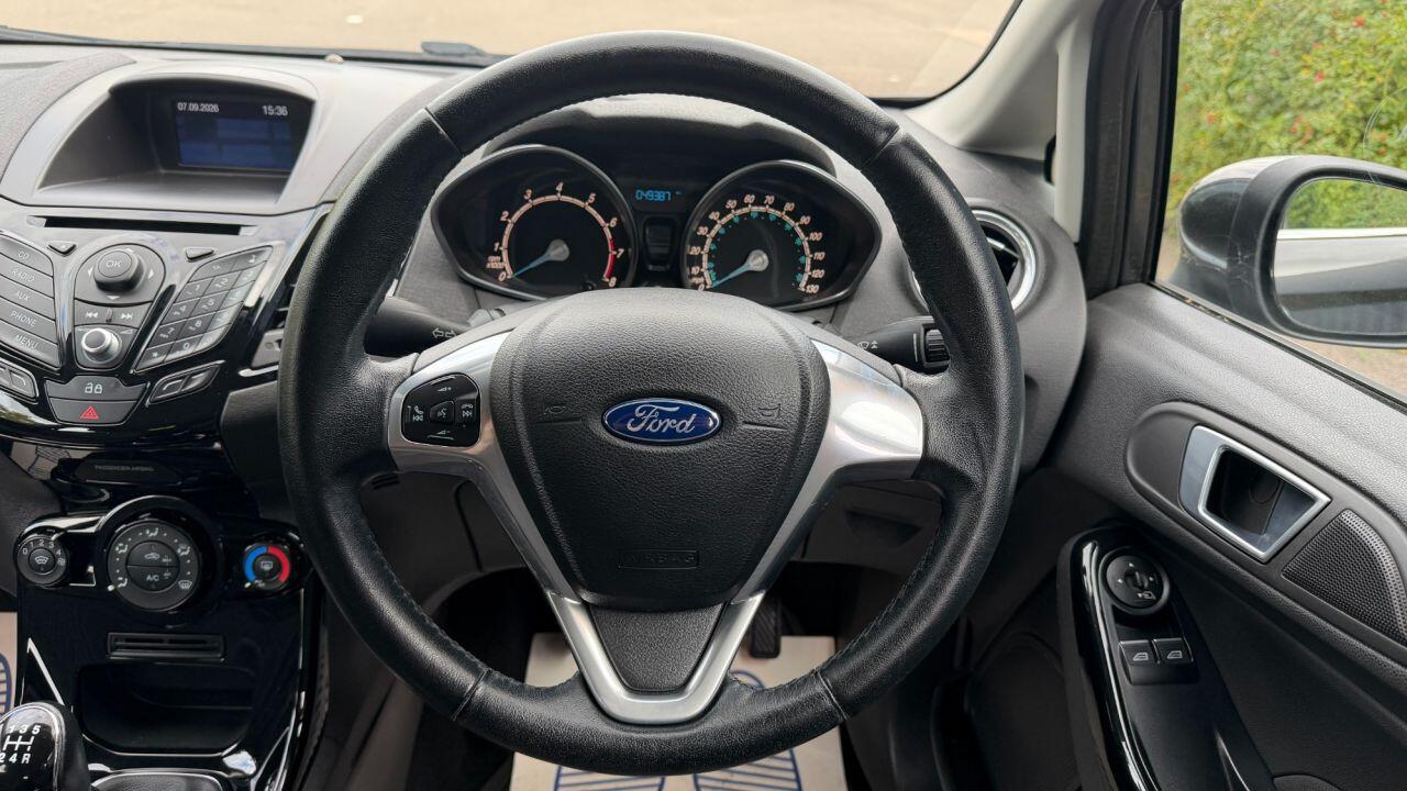 Ford Fiesta view 16