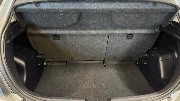 Toyota Yaris view 9