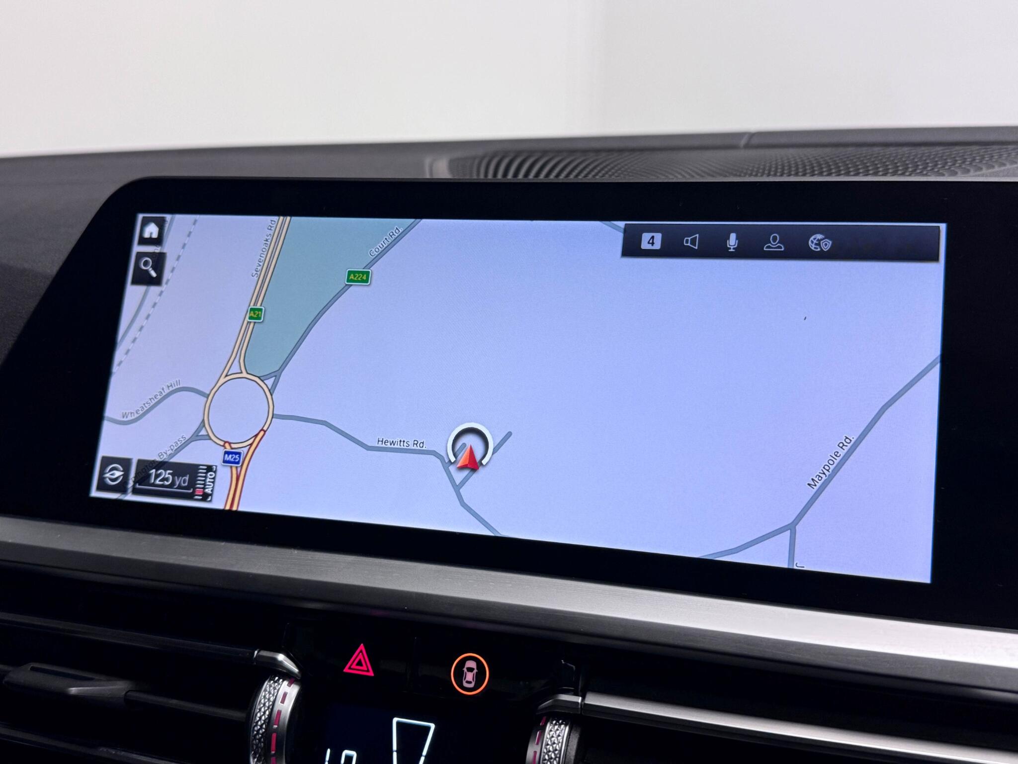 BMW 3 Series view 12