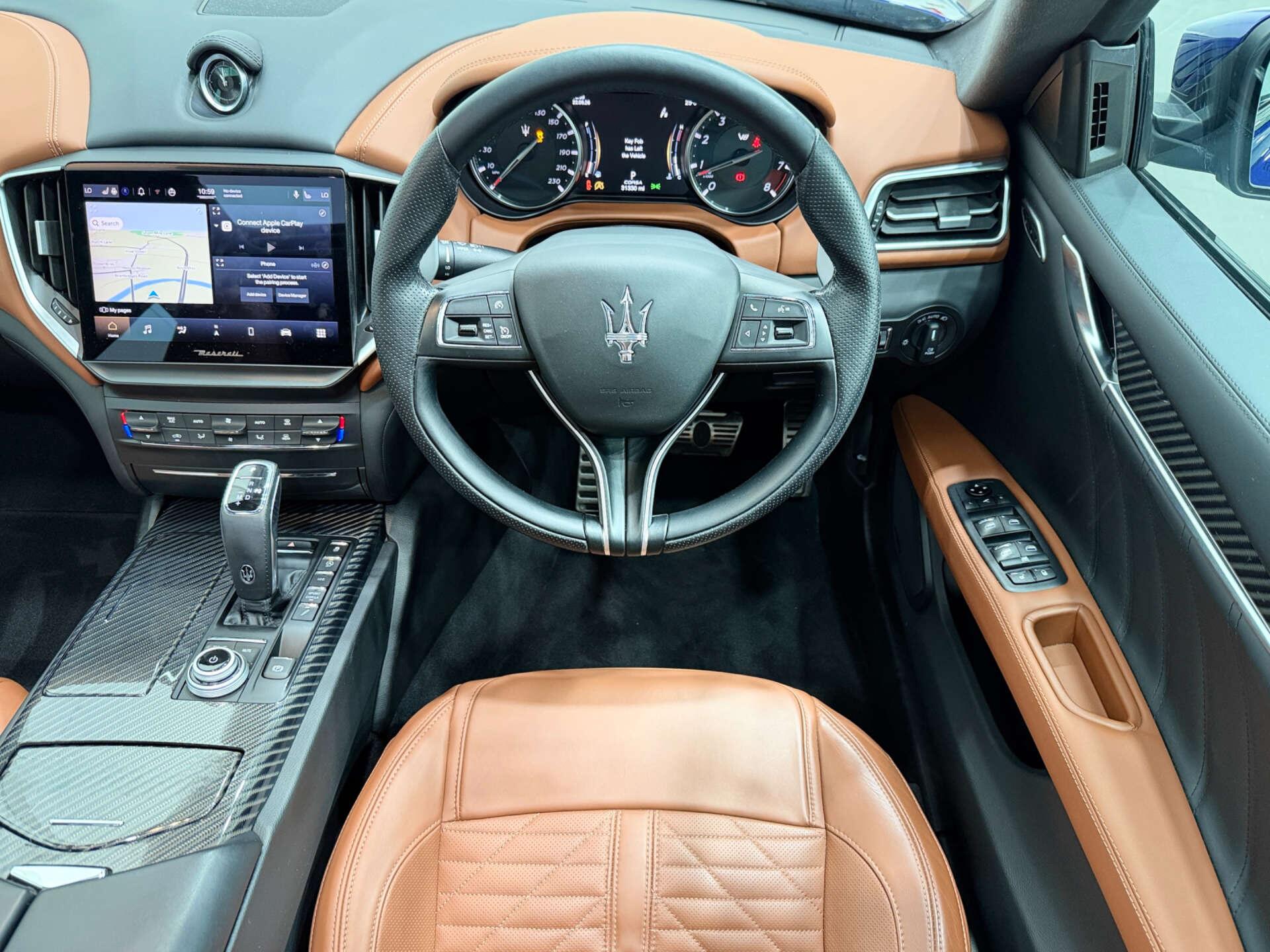 Maserati Ghibli view 21