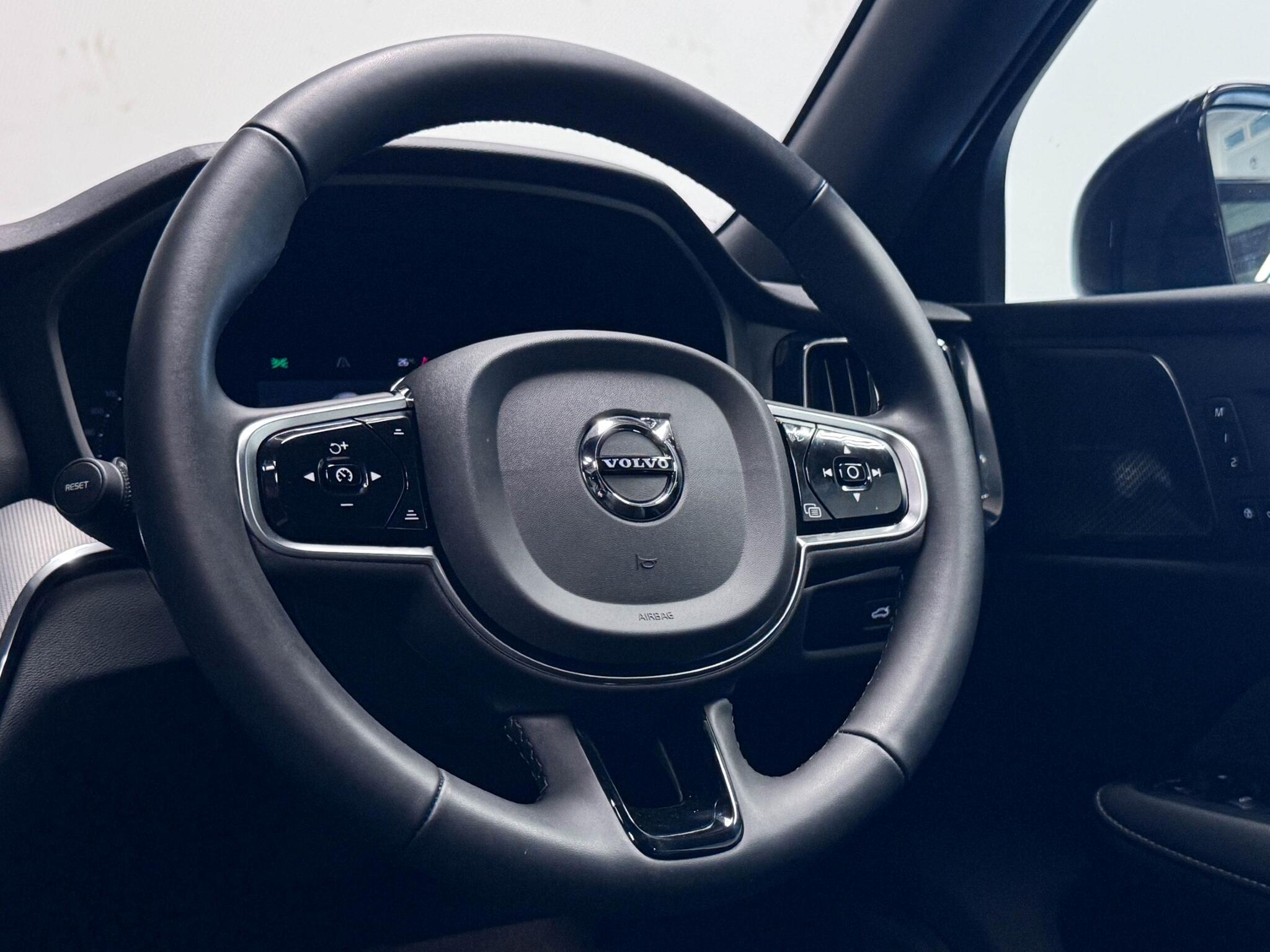 Volvo V60 view 13