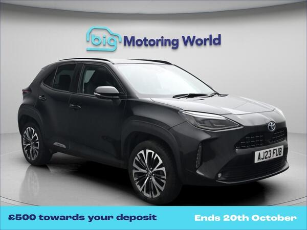 Black 2023 Toyota Yaris Cross Estate Front-wheel drive Automatic