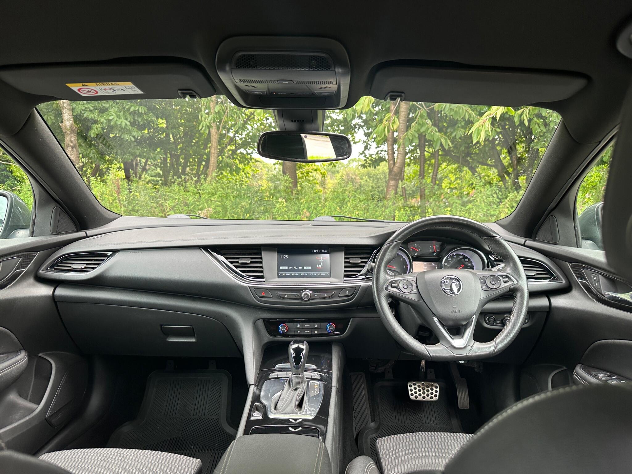 Vauxhall Insignia view 23