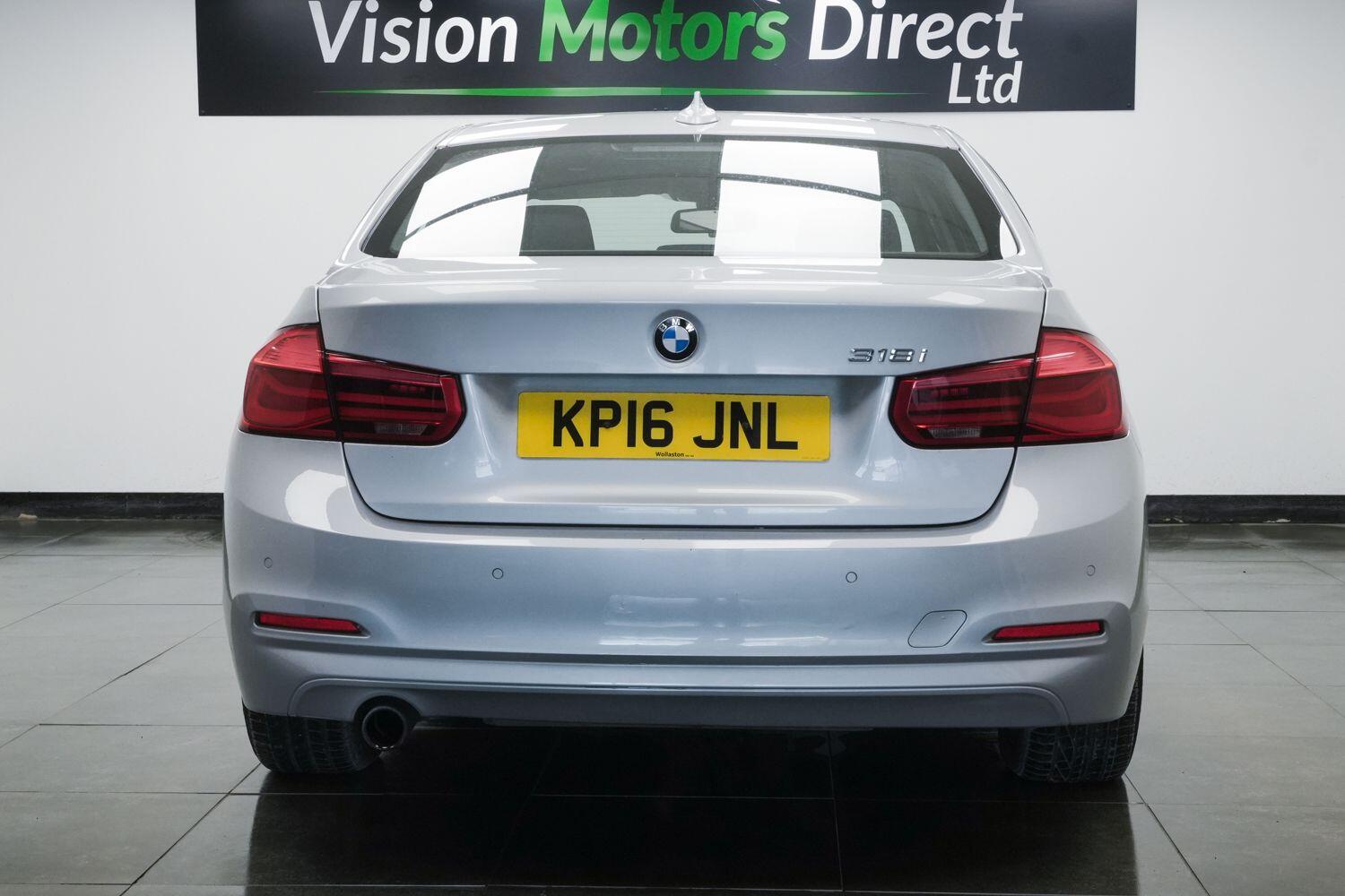 BMW 3 Series view 2