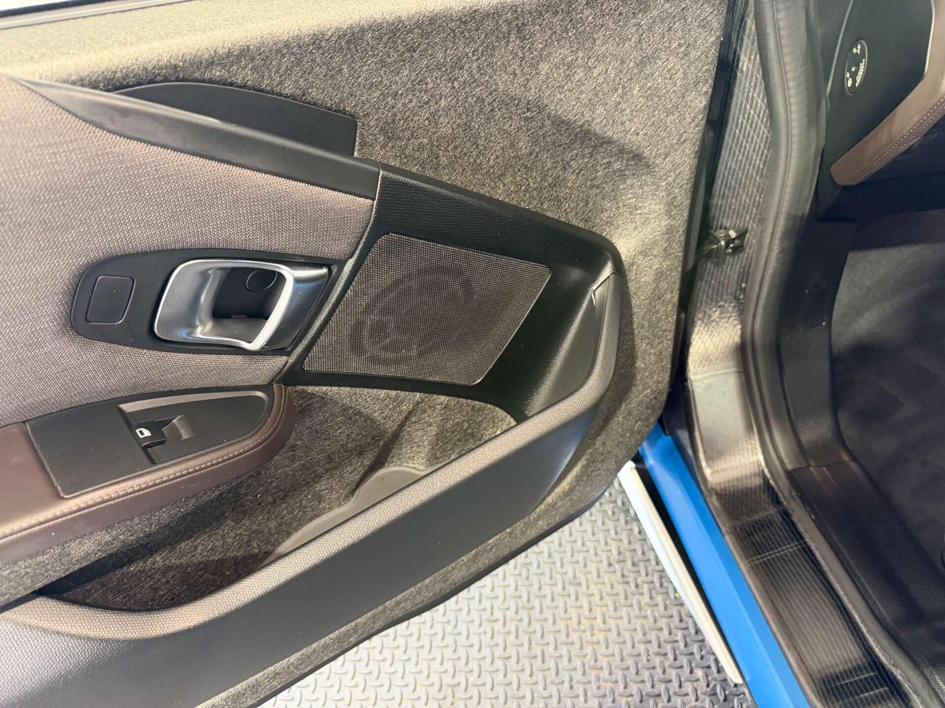 BMW i3 view 63