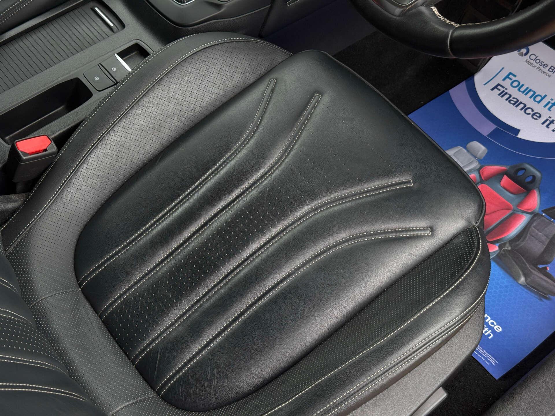 Ford Focus view 23