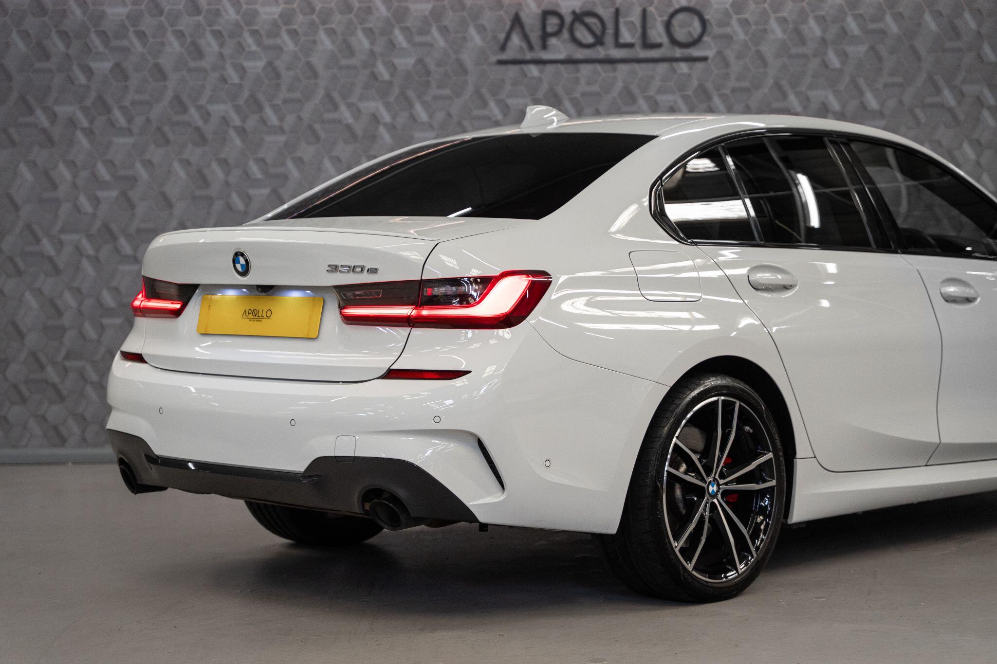 BMW 3 Series view 54