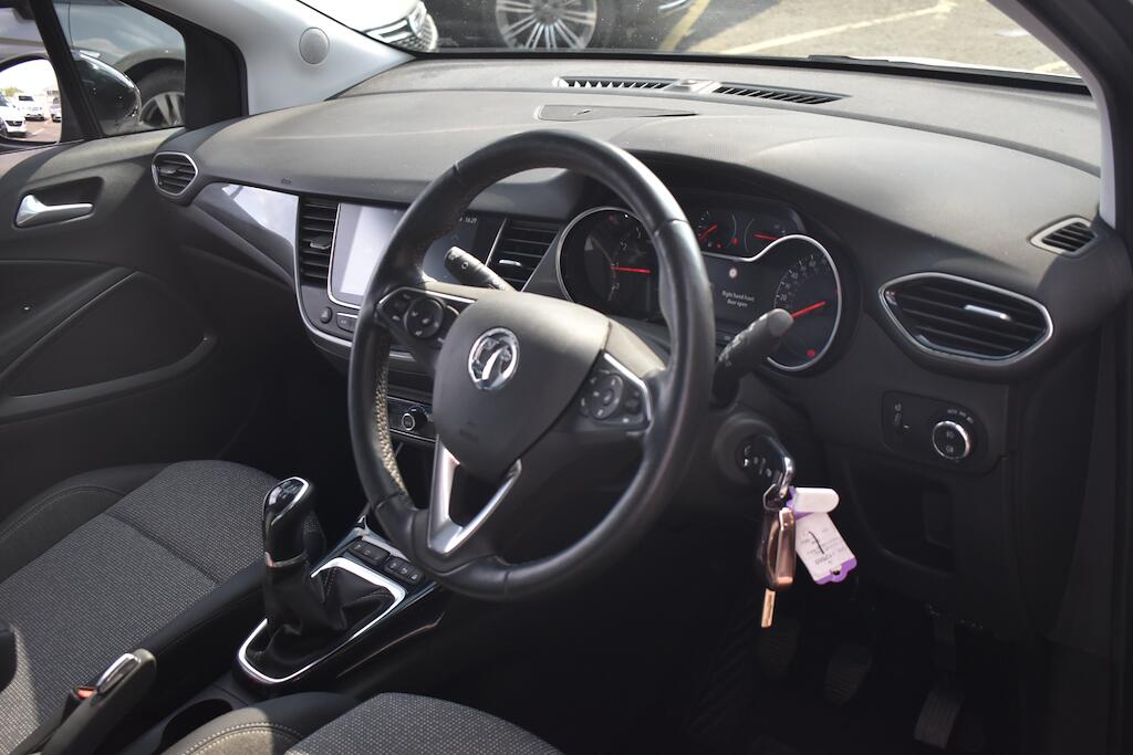 Vauxhall Crossland view 26