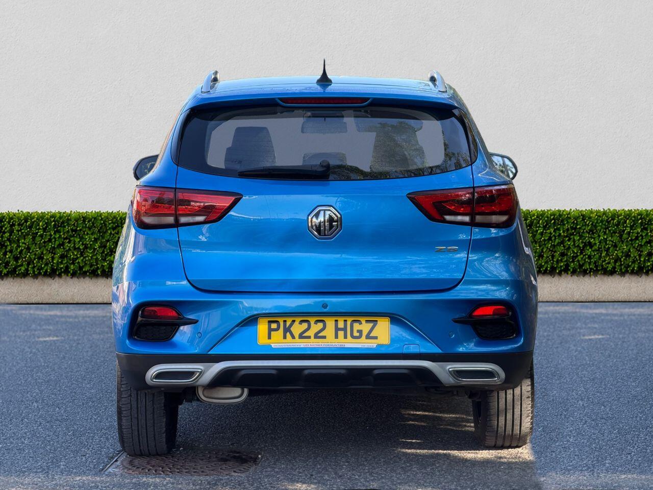 MG ZS view 6