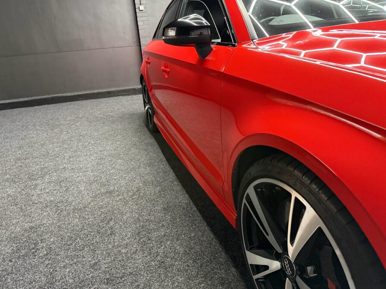 Audi RS3 view 19