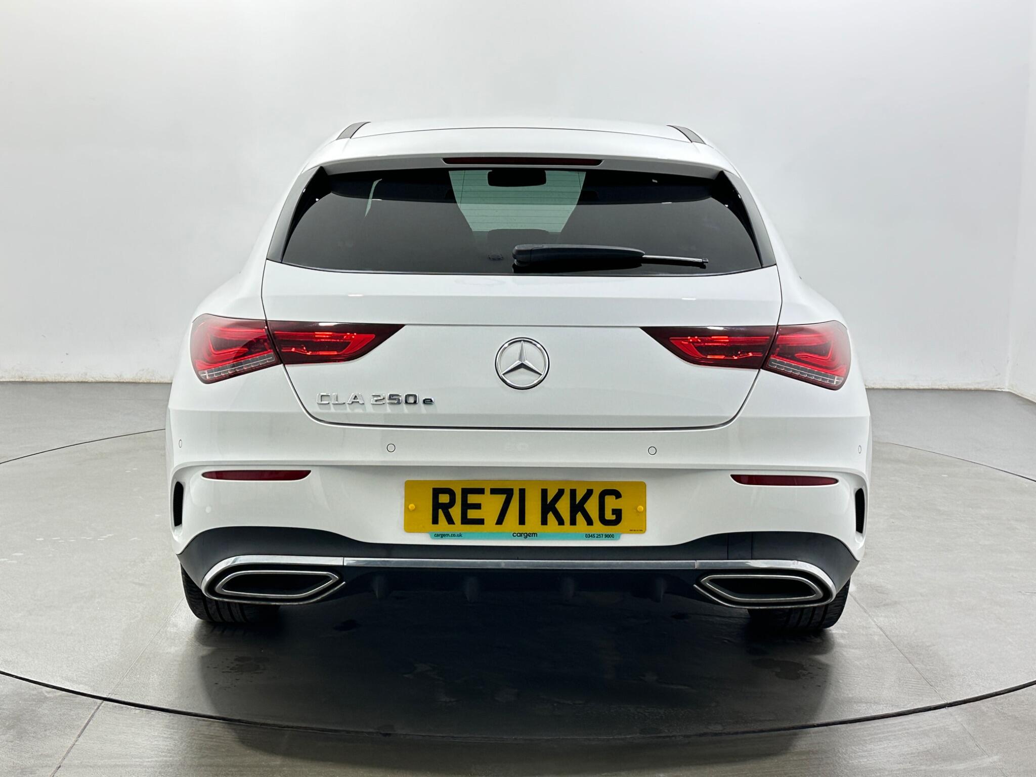 Mercedes-Benz Cla view 7