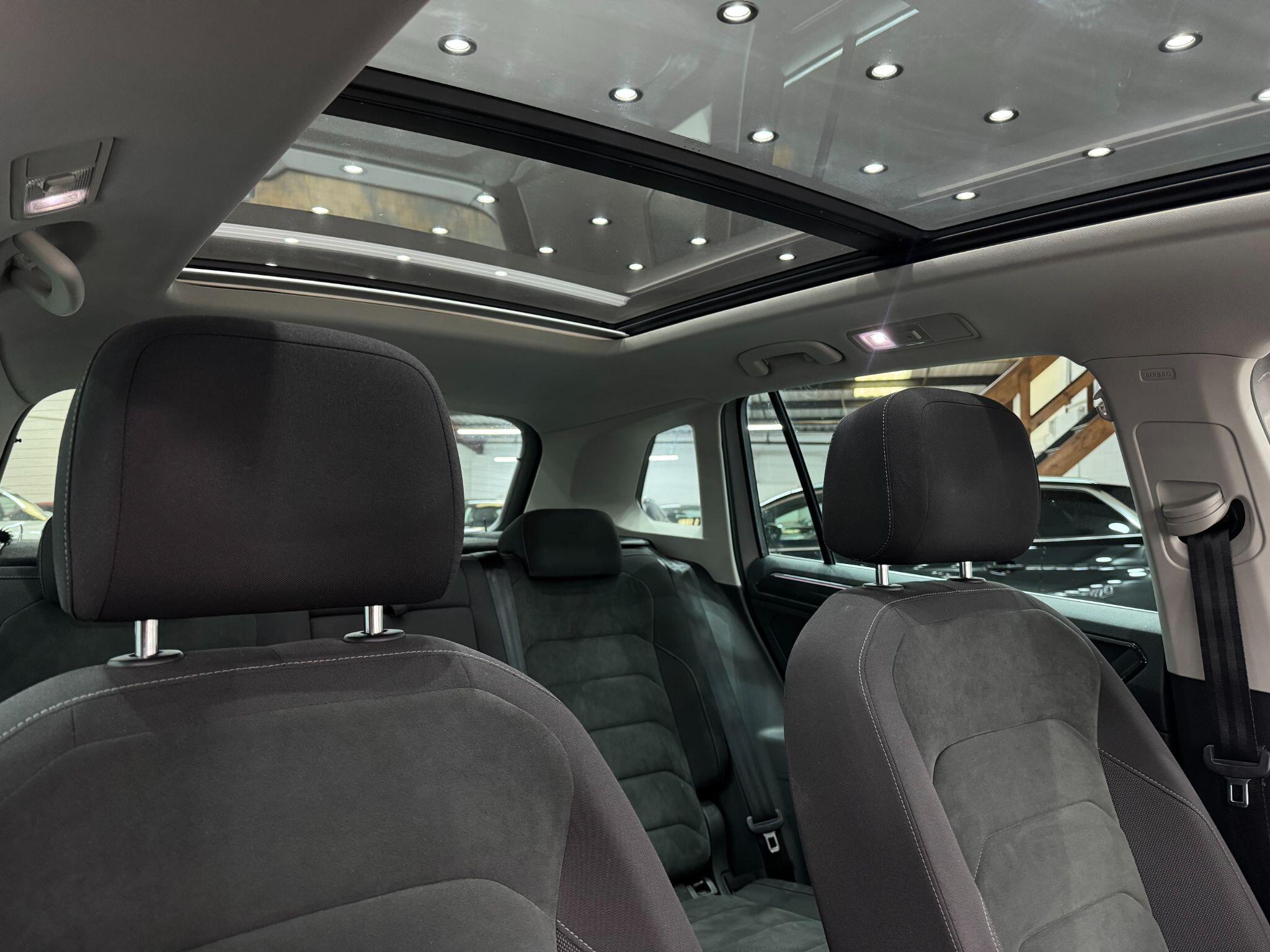 Volkswagen Tiguan view 30