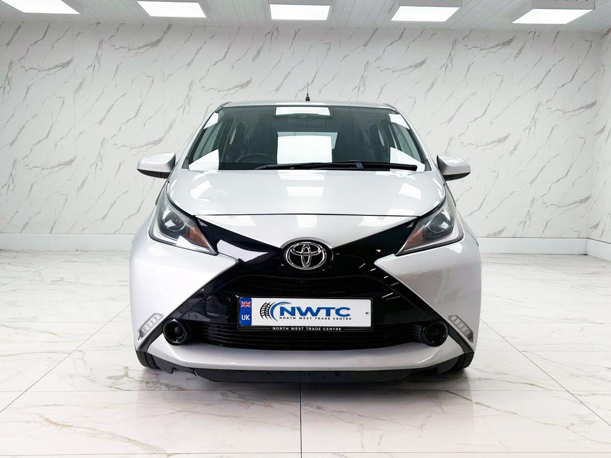 Toyota Aygo view 5
