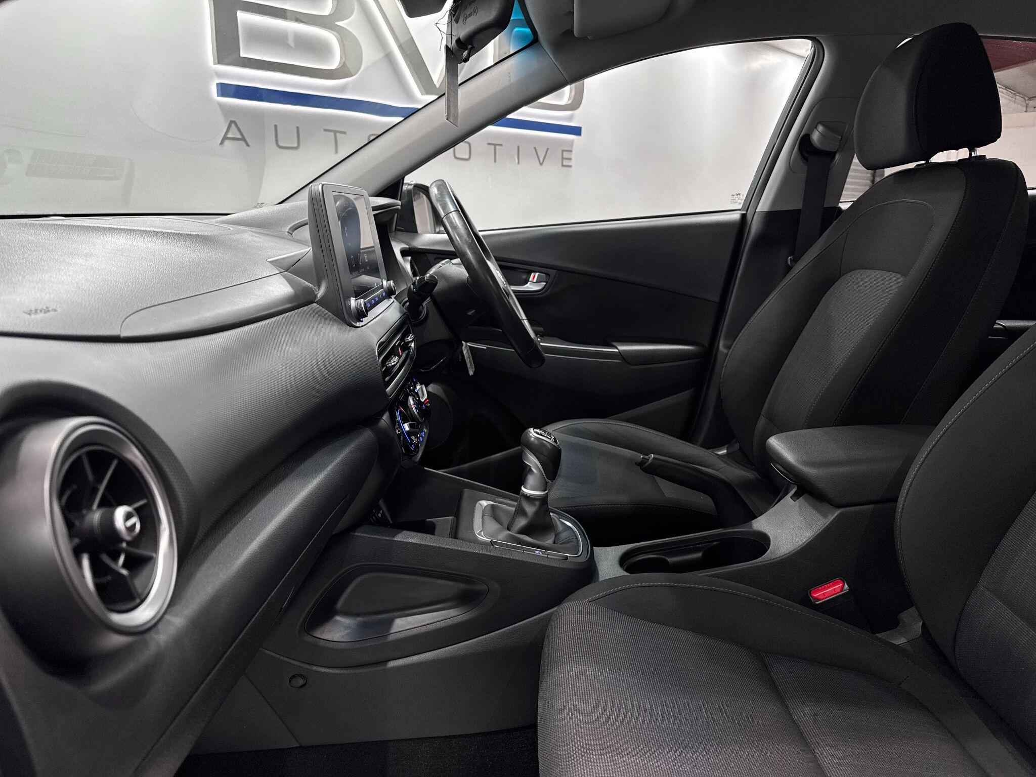 Hyundai Kona view 30