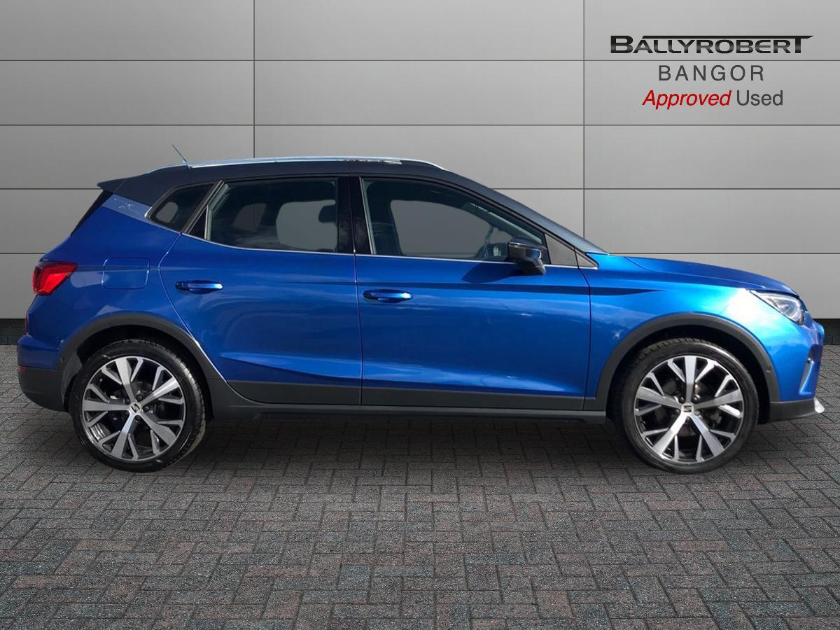 Seat Arona view 9