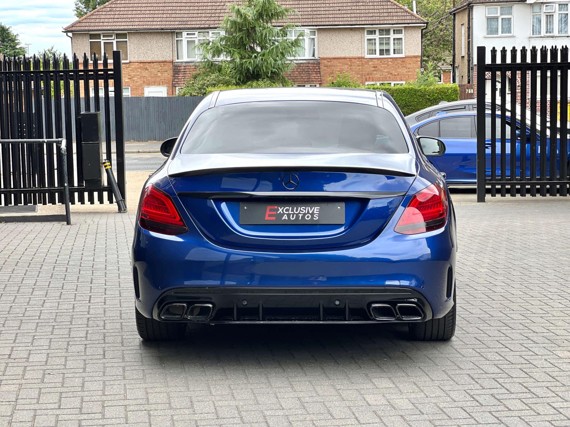 Mercedes-Benz C Class view 9