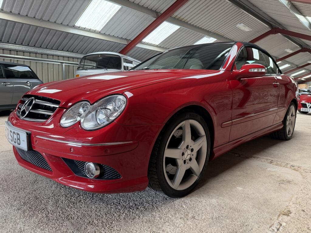Mercedes-Benz CLK view 8