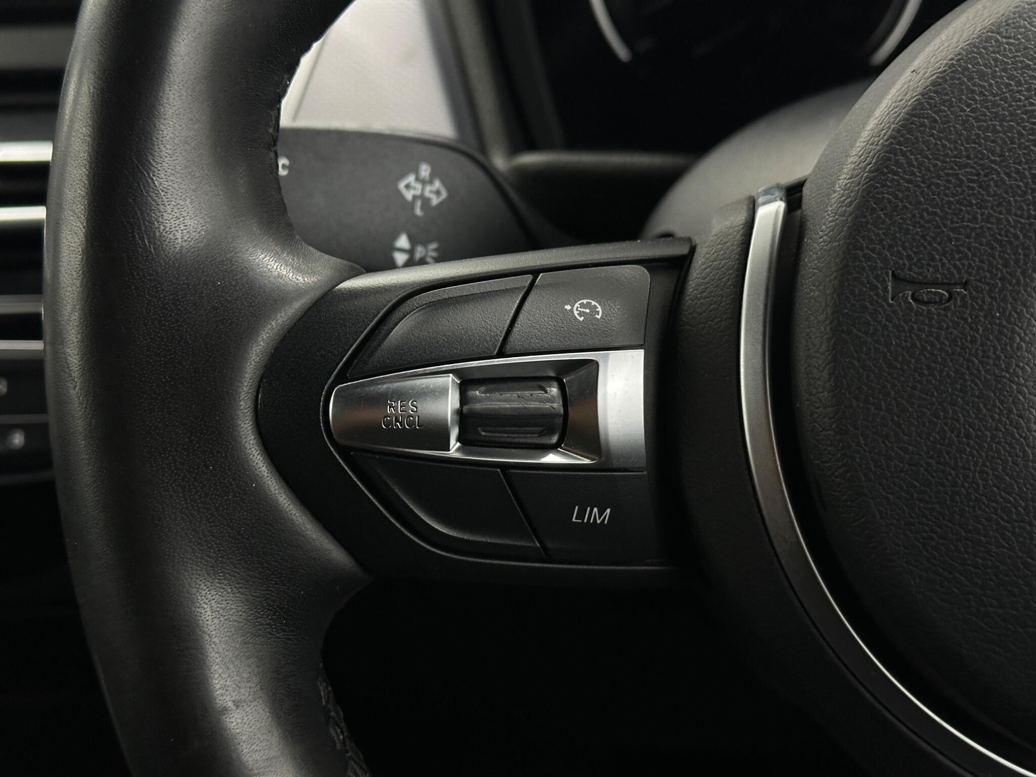 BMW 2 Series view 15