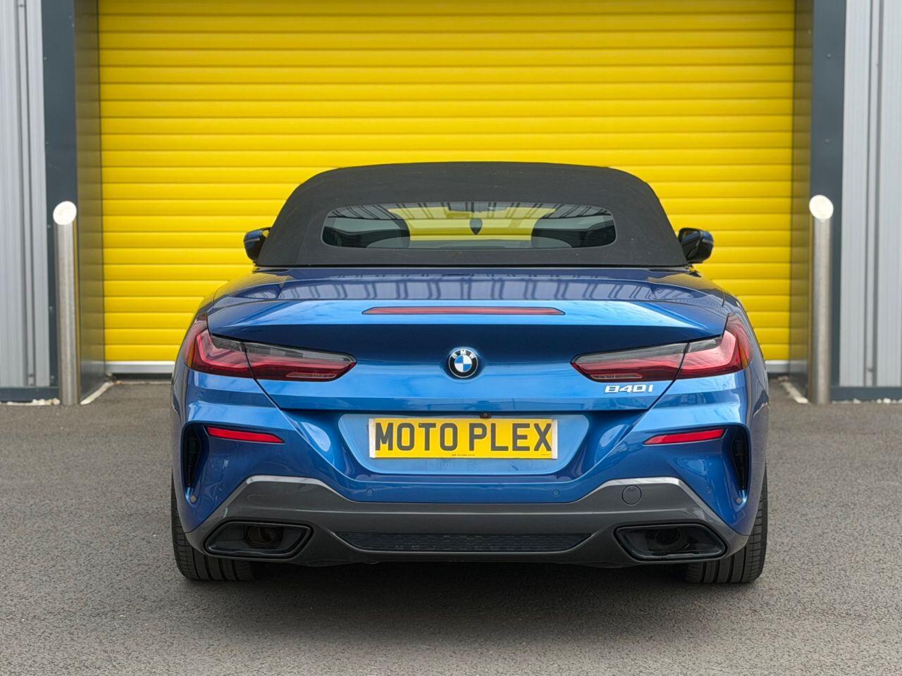 BMW 8 Series view 7