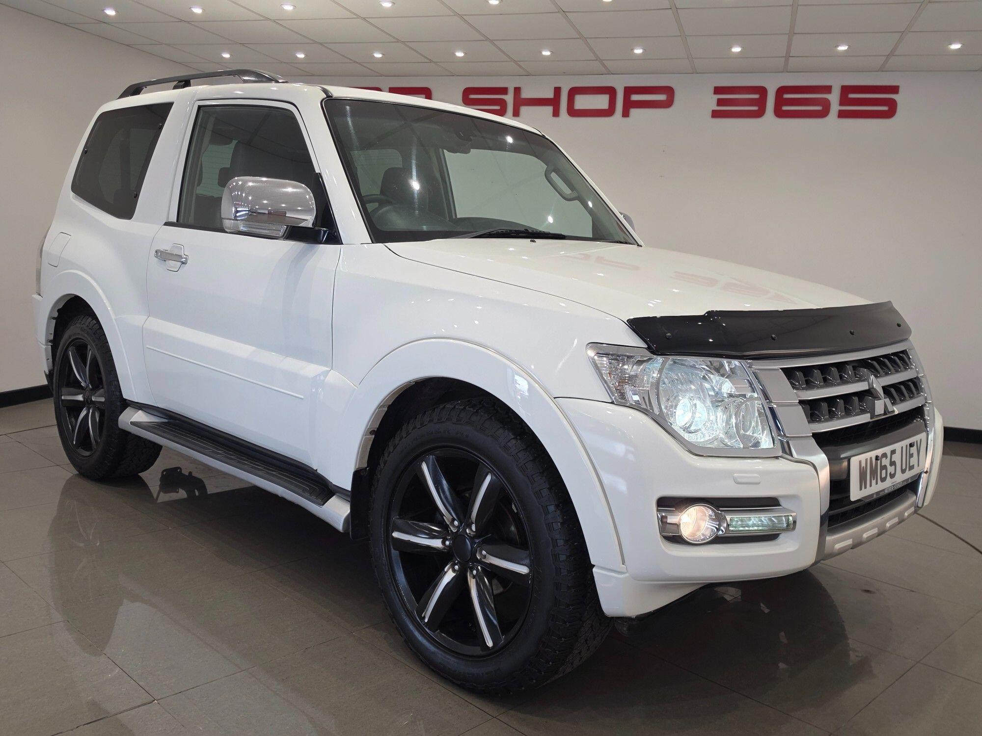 Mitsubishi Shogun view 8