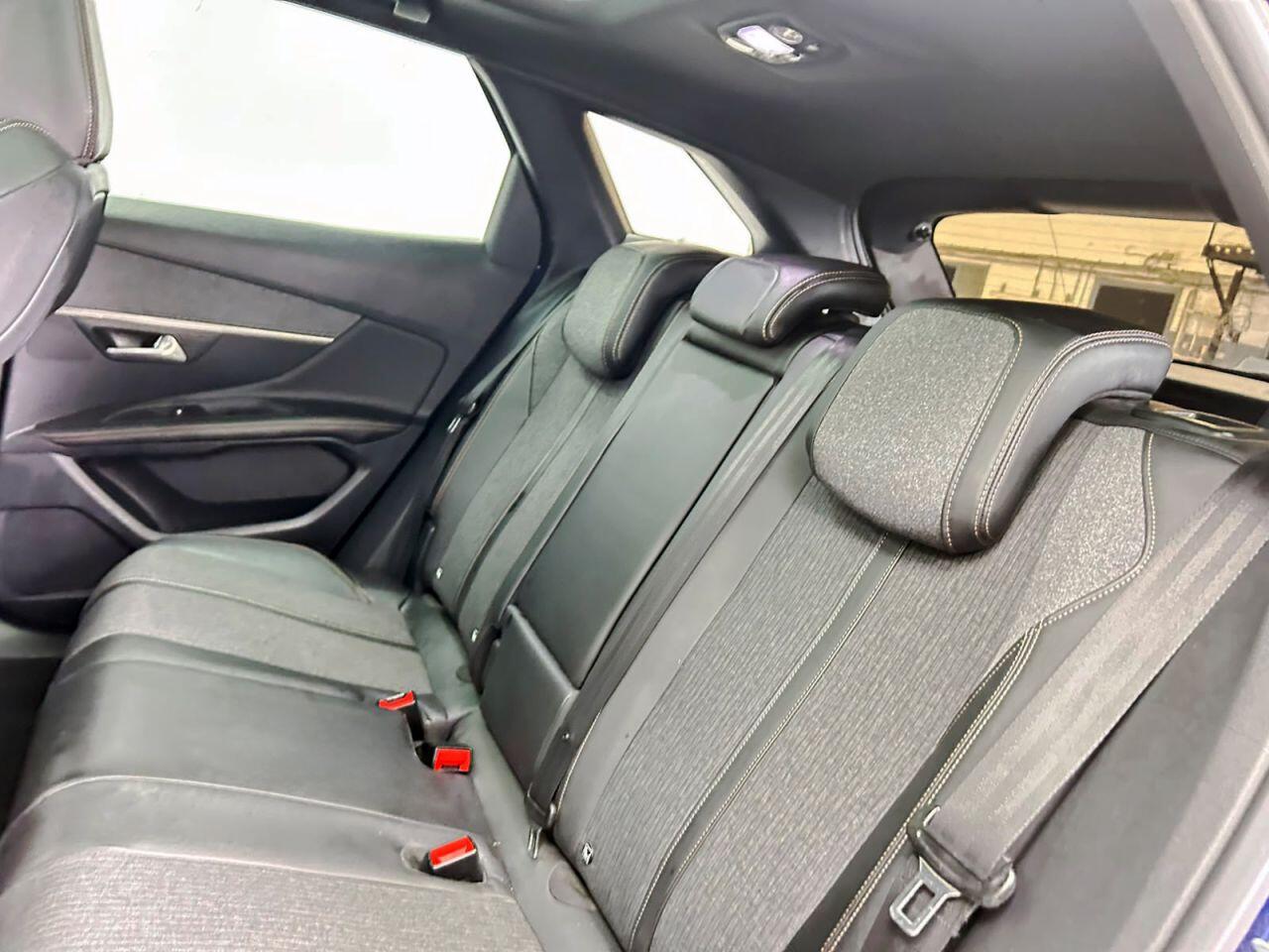 Peugeot 3008 view 22