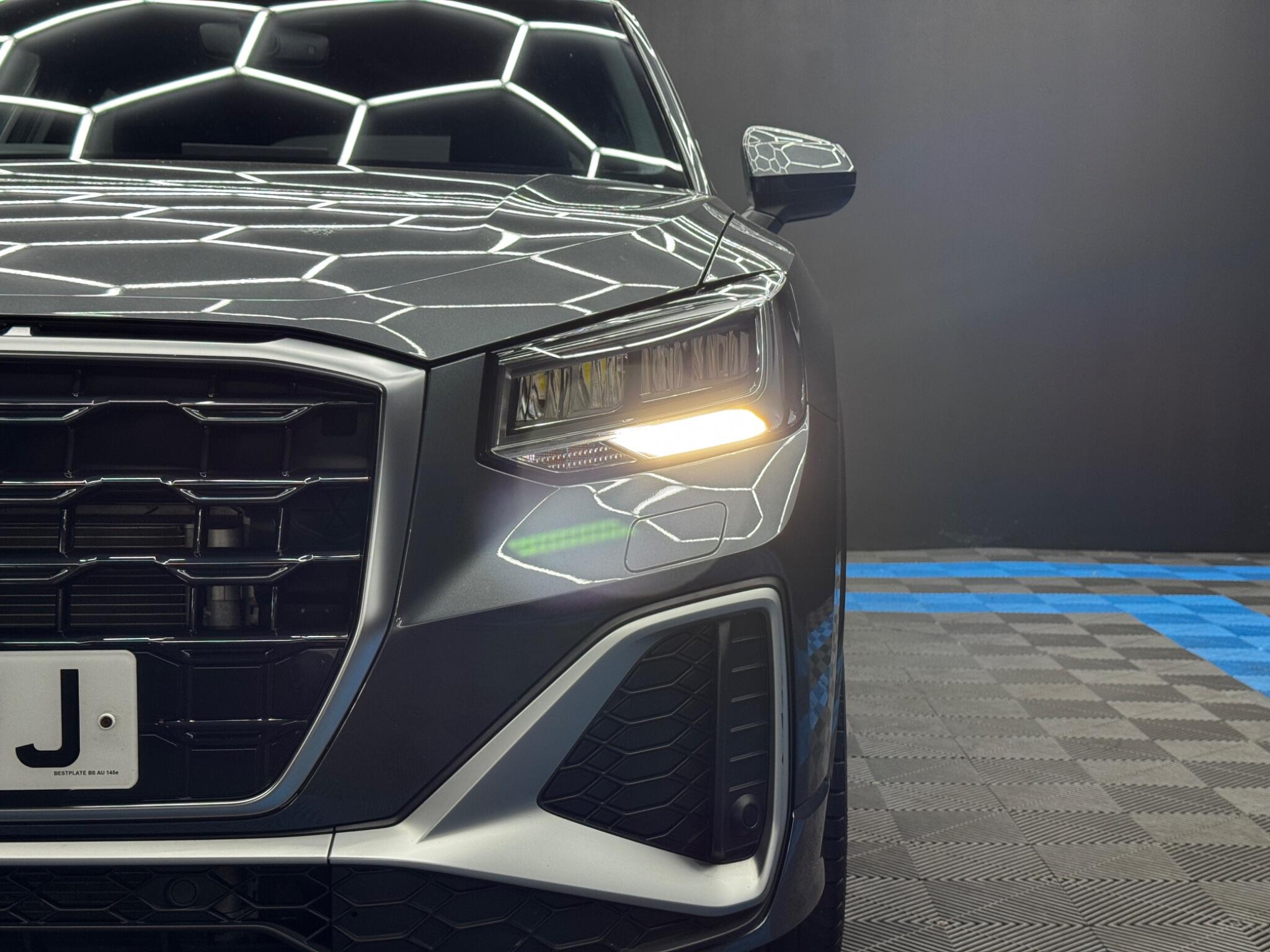 Audi Q2 view 47