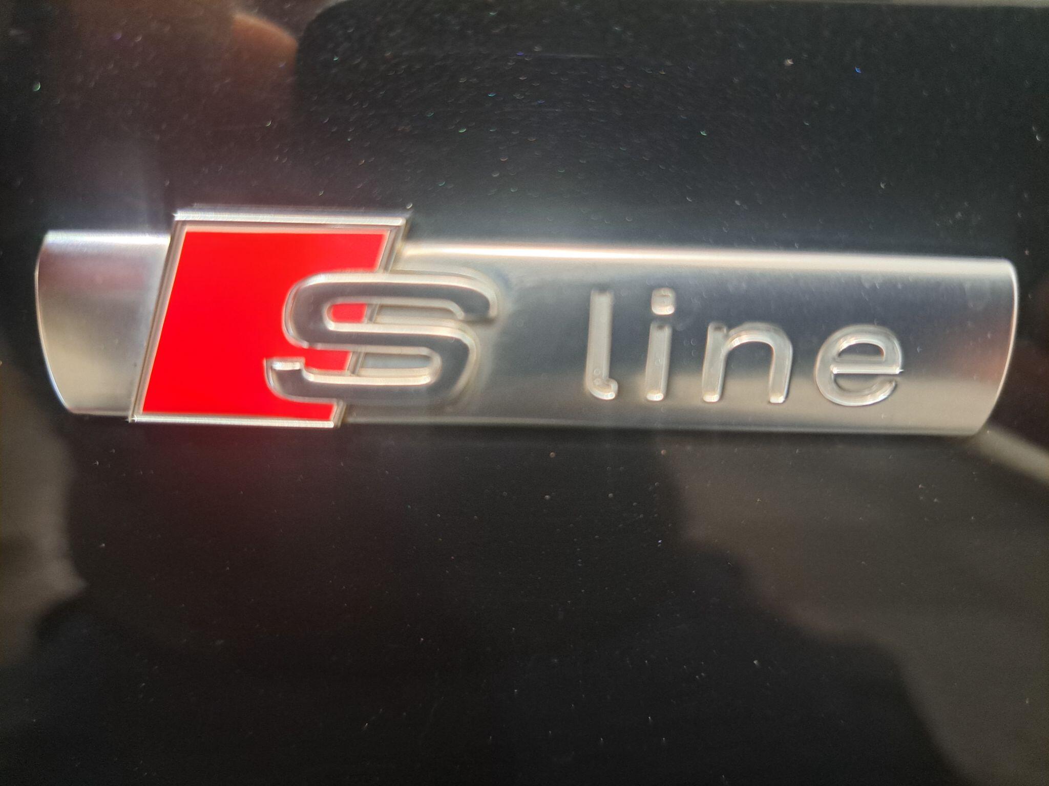 Audi A3 view 9