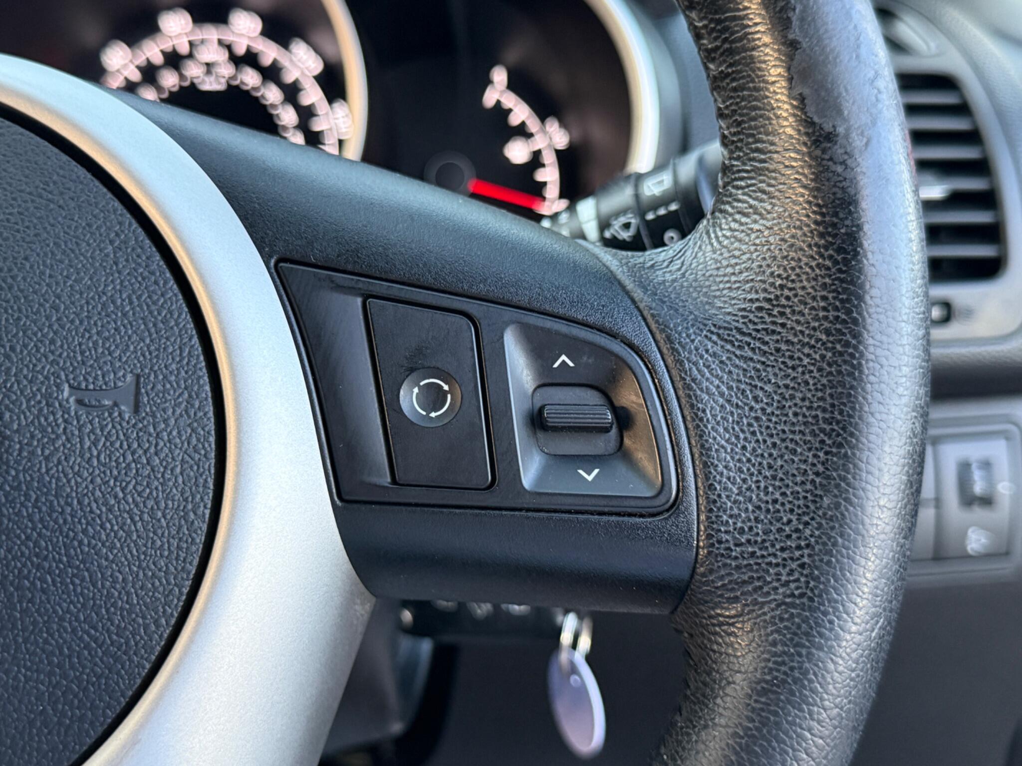 Kia Venga - Image 61