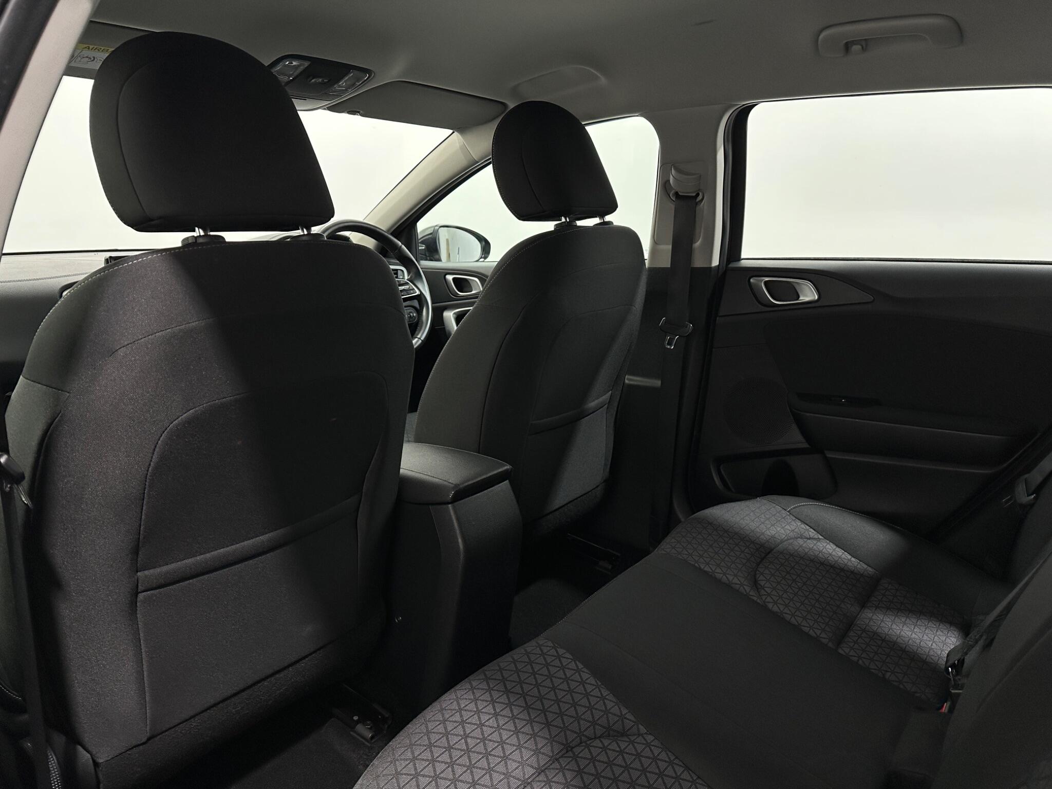 Kia Ceed view 37