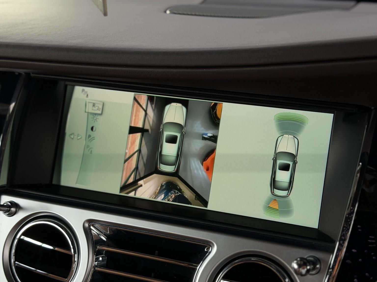 Rolls-Royce Wraith view 49