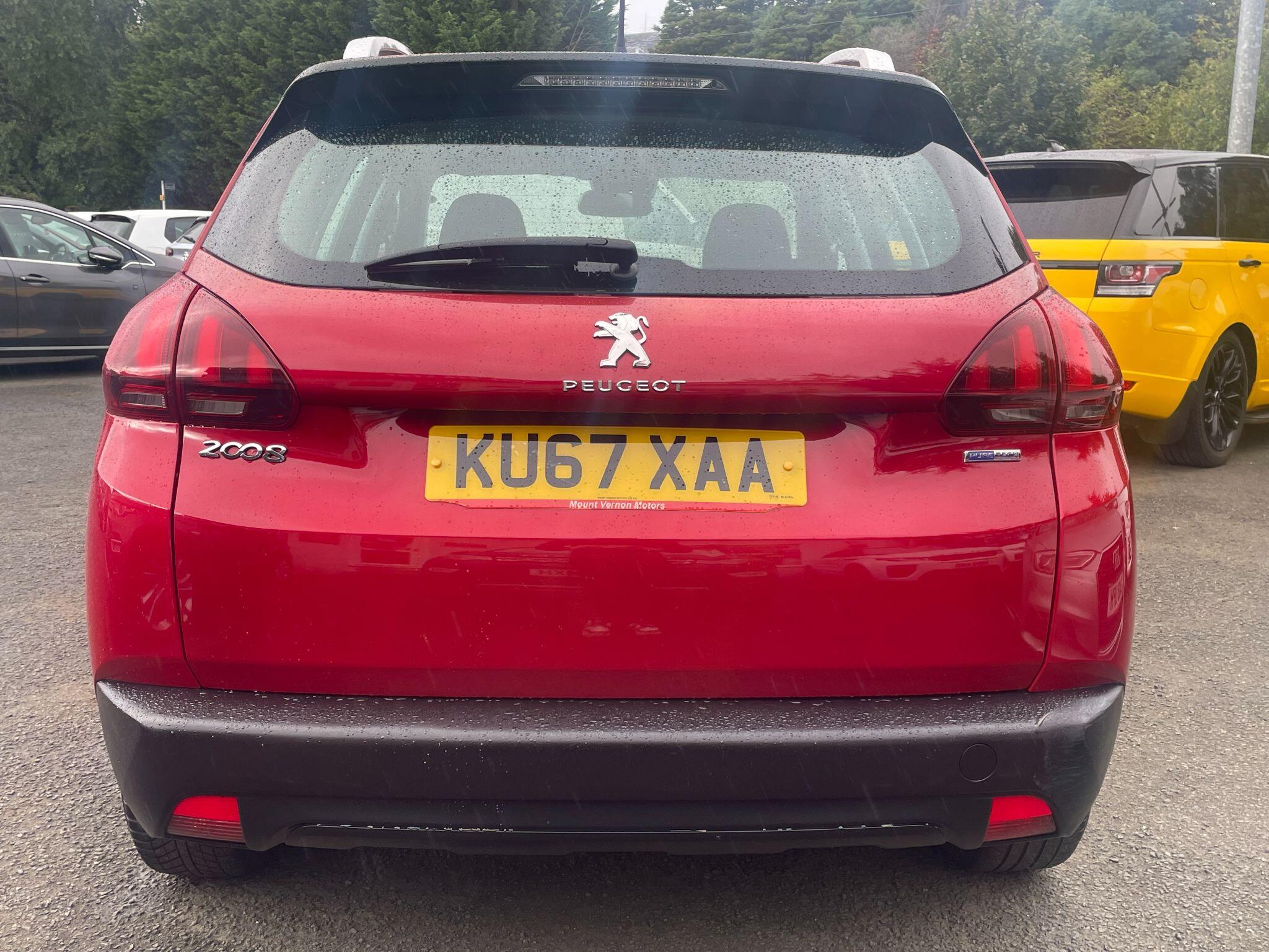 Peugeot 2008 view 12