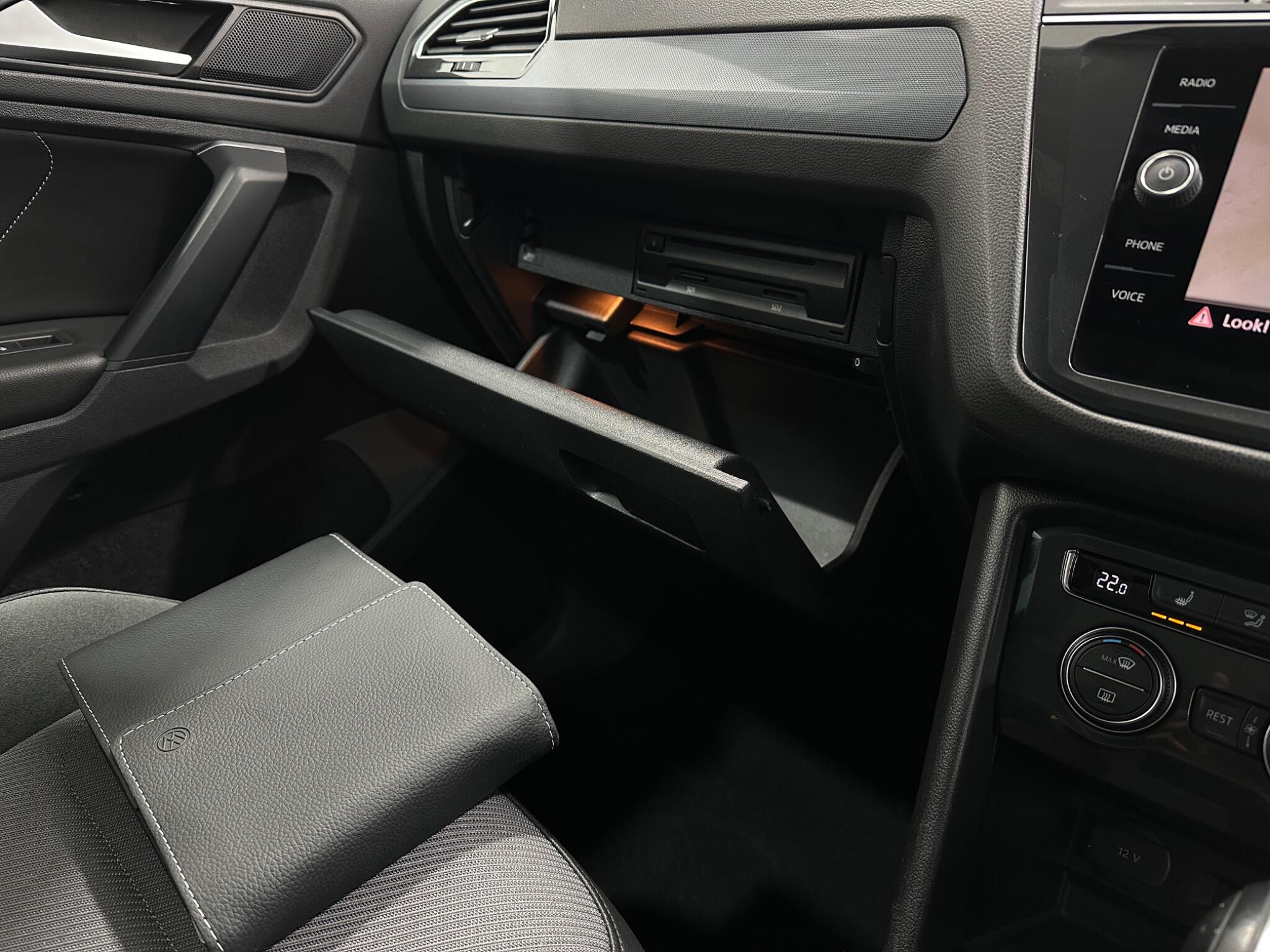 Volkswagen Tiguan view 29