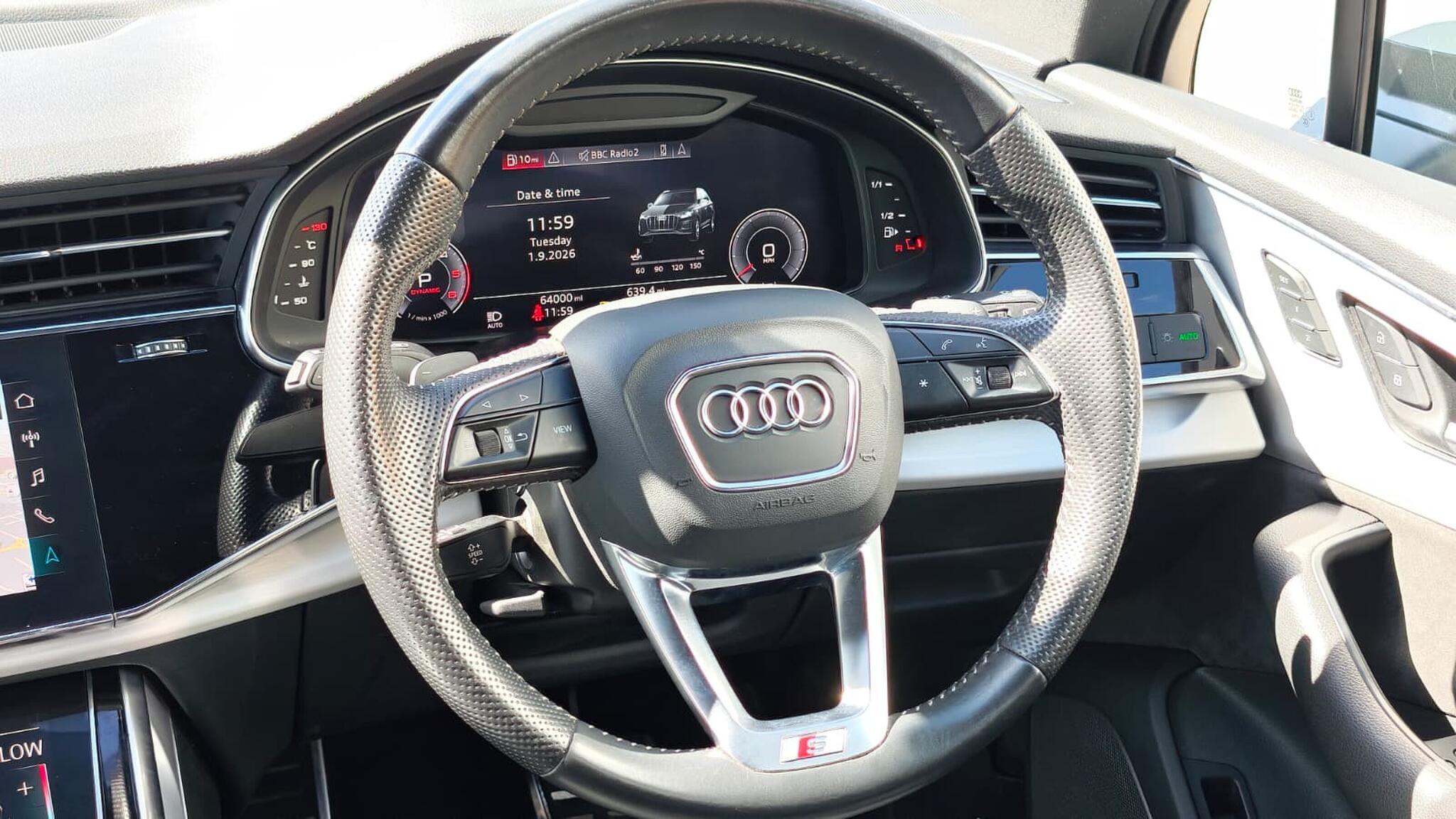 Audi Audi Q7 view 19