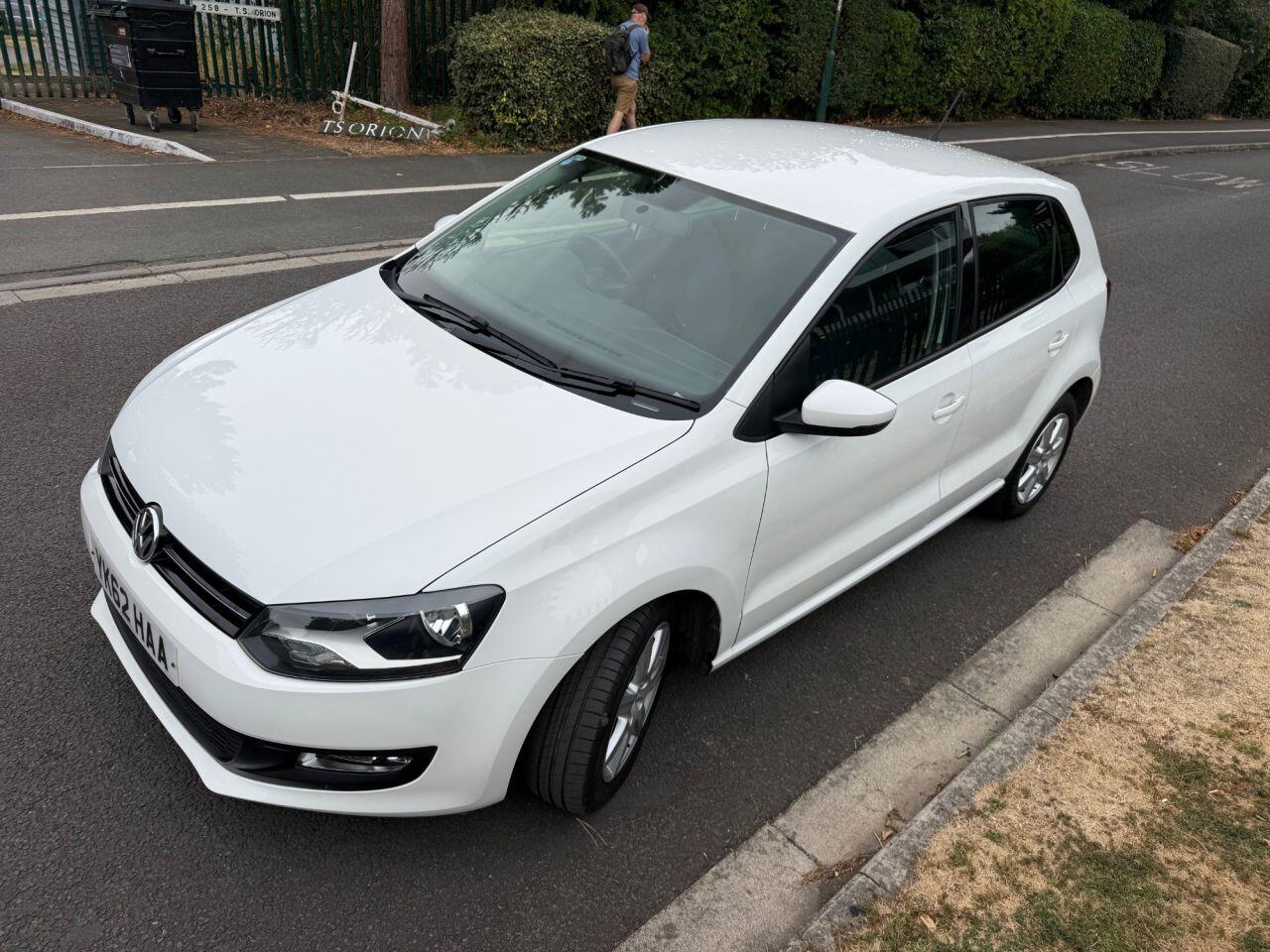 Volkswagen Polo view 6
