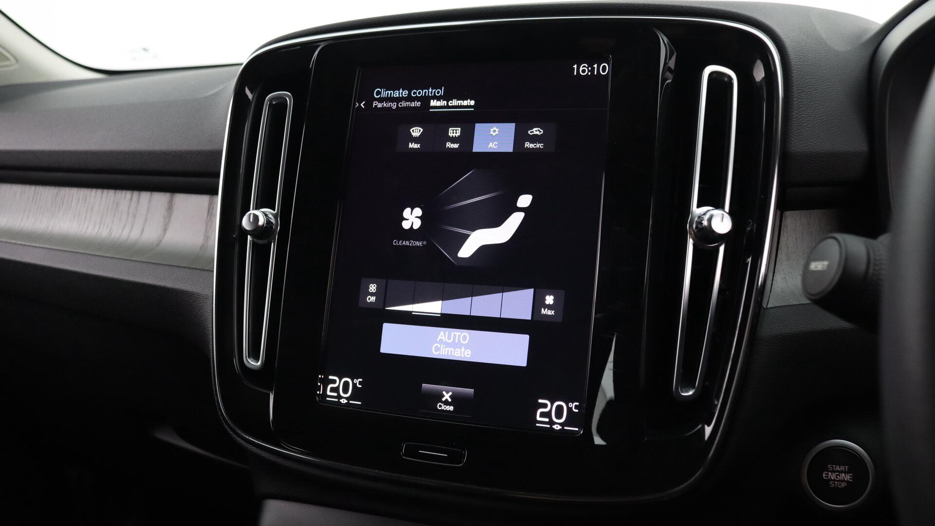 Volvo XC40 view 39