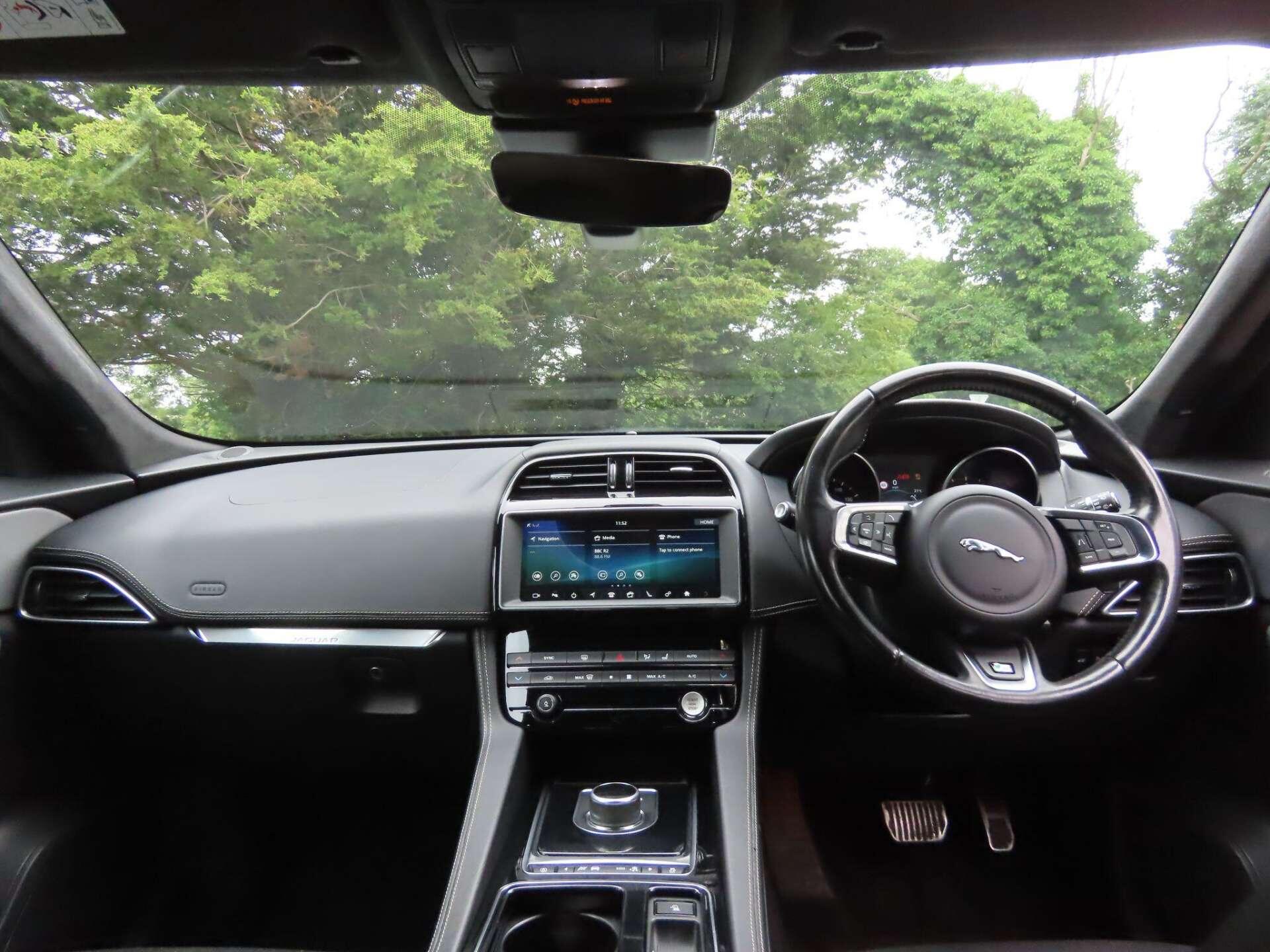 Jaguar F-Pace view 7