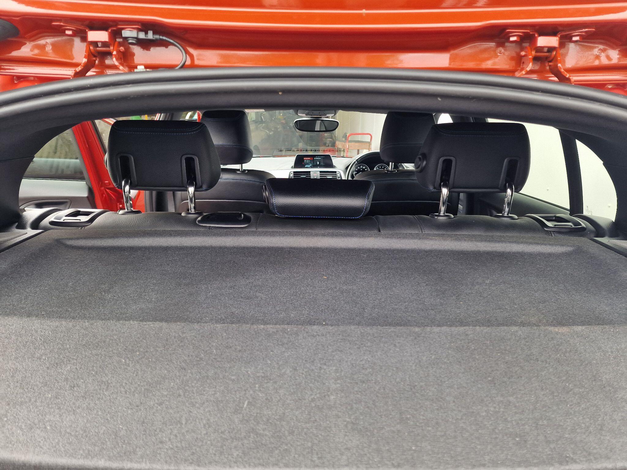 BMW 1 Series view 50