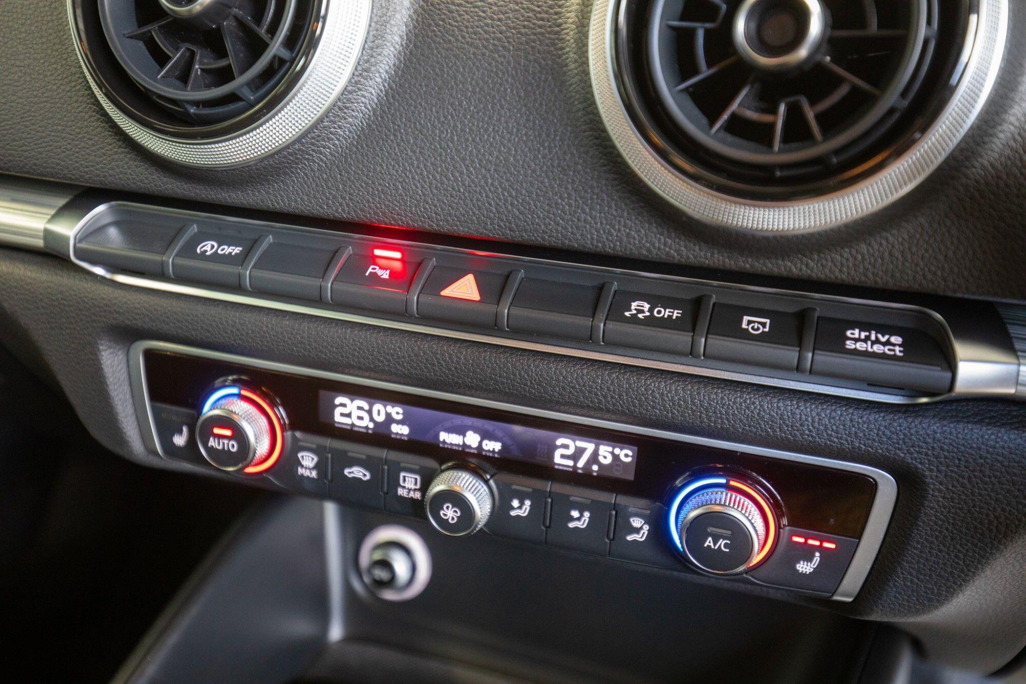 Audi A3 view 28