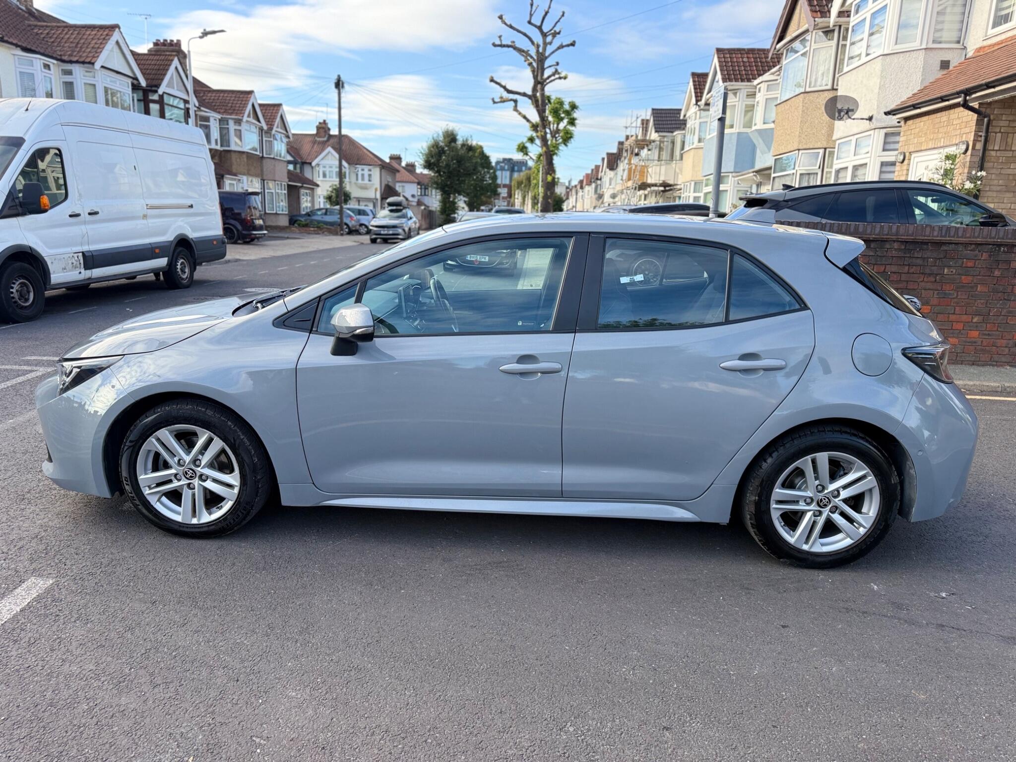 Toyota Corolla view 13